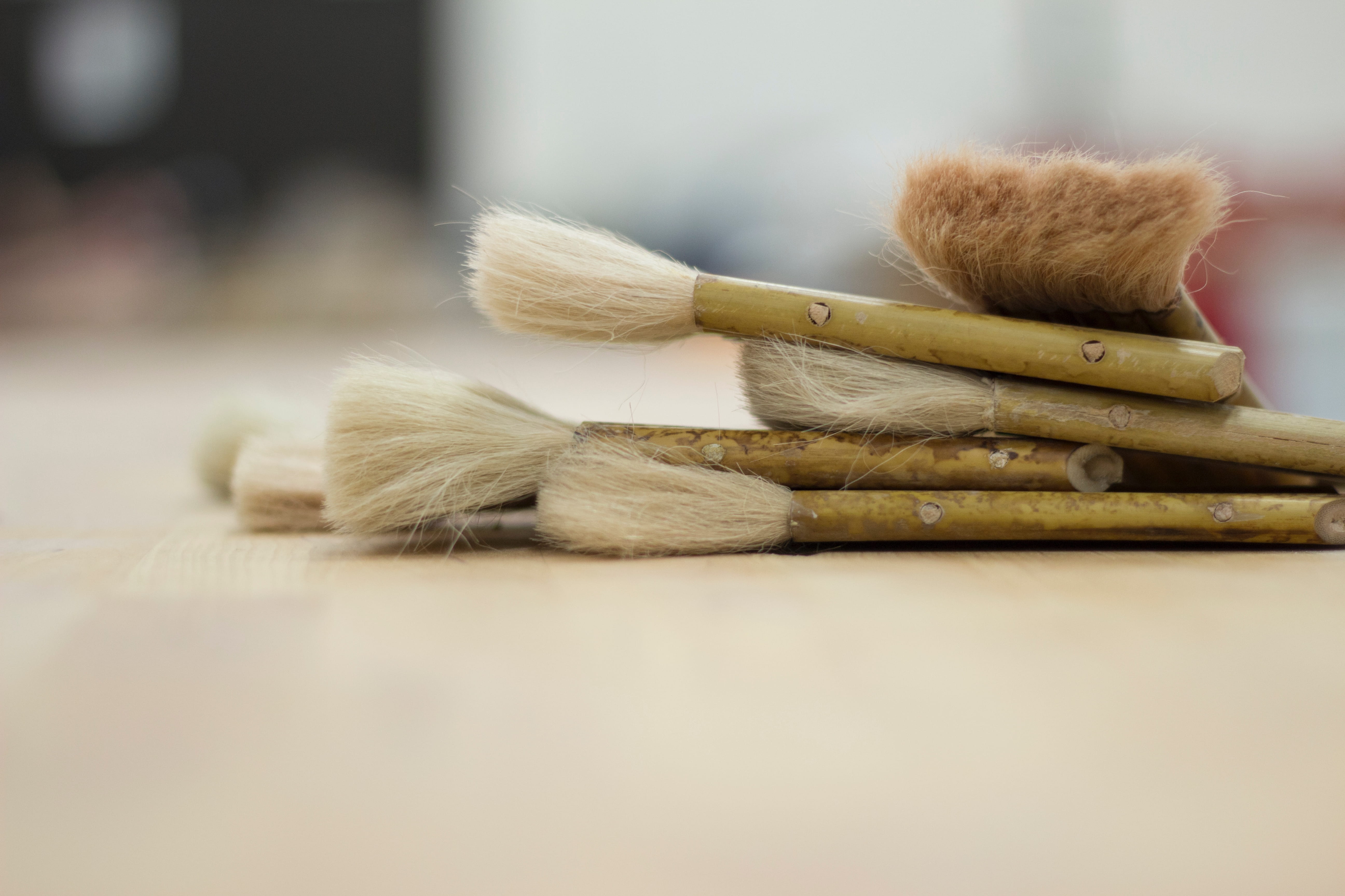 still life, wood - Material, art and Design, representation, selective focus, Artist, creativity, art and craft, no people, day, brushes, toy, stack, table, HD Wallpaper