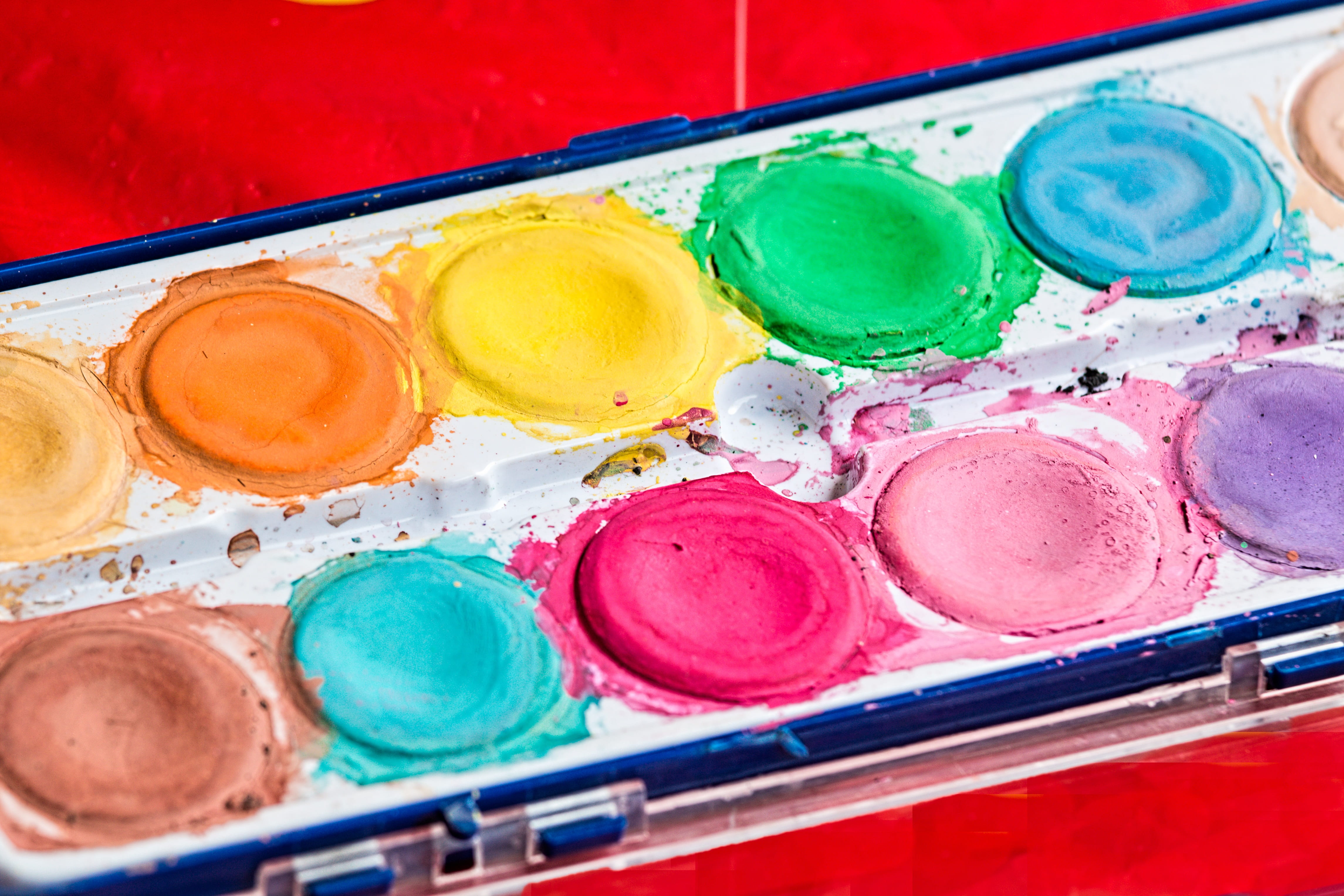 messy, bright, no people, close-up, multi colored, craft, artist, indoors, choice, paint, paintbox, 4K, water, art and craft, tray, artistic, still life, HD Wallpaper
