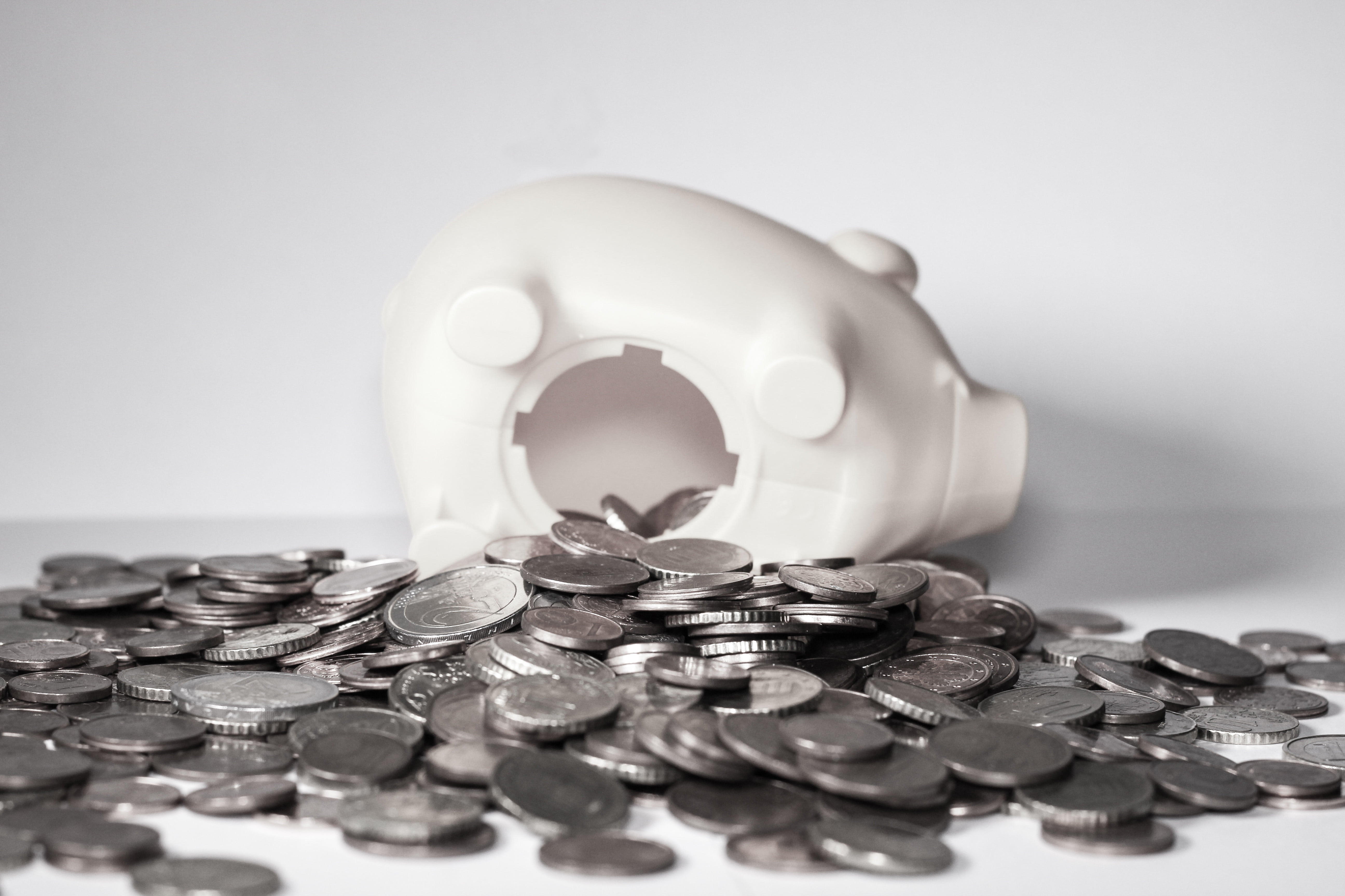 selective focus, large group of objects, piglet, studio shot, spilling, saved, coin, close-up, euro, colored, save, 5K, abundance, economy, silver, heap, HD Wallpaper