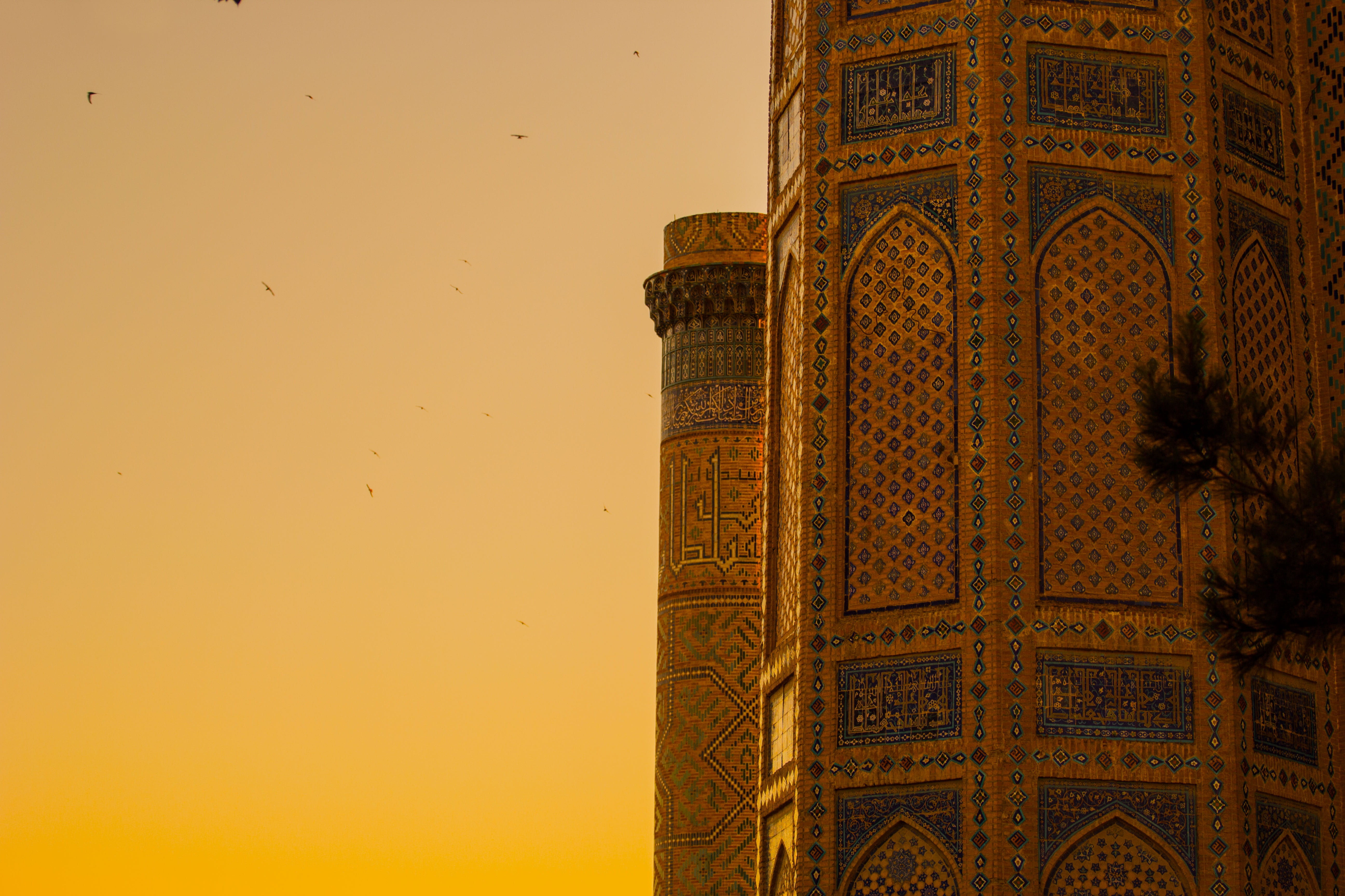 sher-dor madrasah, travel, harmony, madrasah tillya-kari, outdoors, uzbekistan, tourism, landscape, samarkand, history, travel destinations, sky, arch, HD Wallpaper
