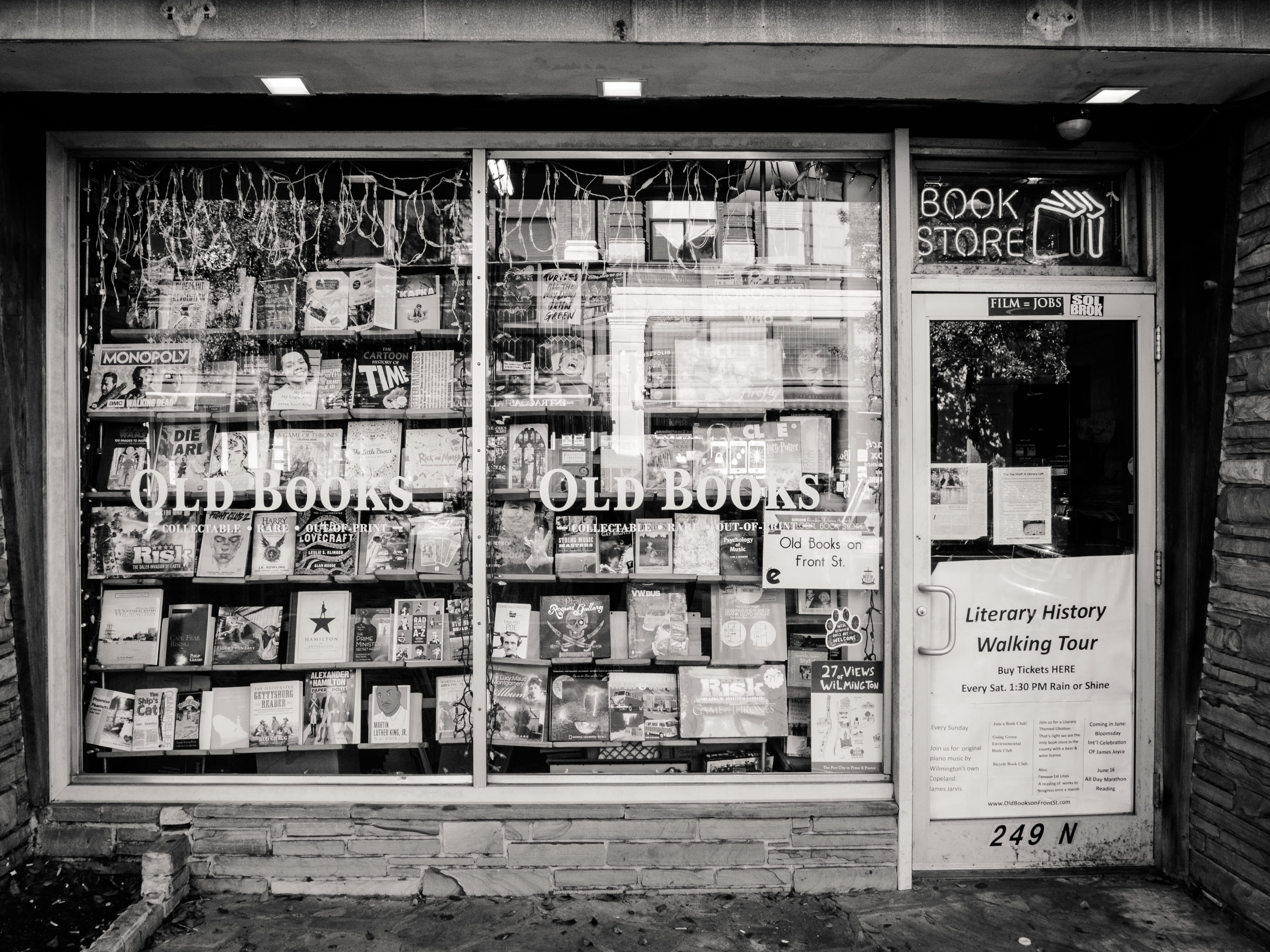 large group of objects, arrangement, #books, wilmington, food and drink, choice, building exterior, no people, retail display, #read, retail, architecture, HD Wallpaper
