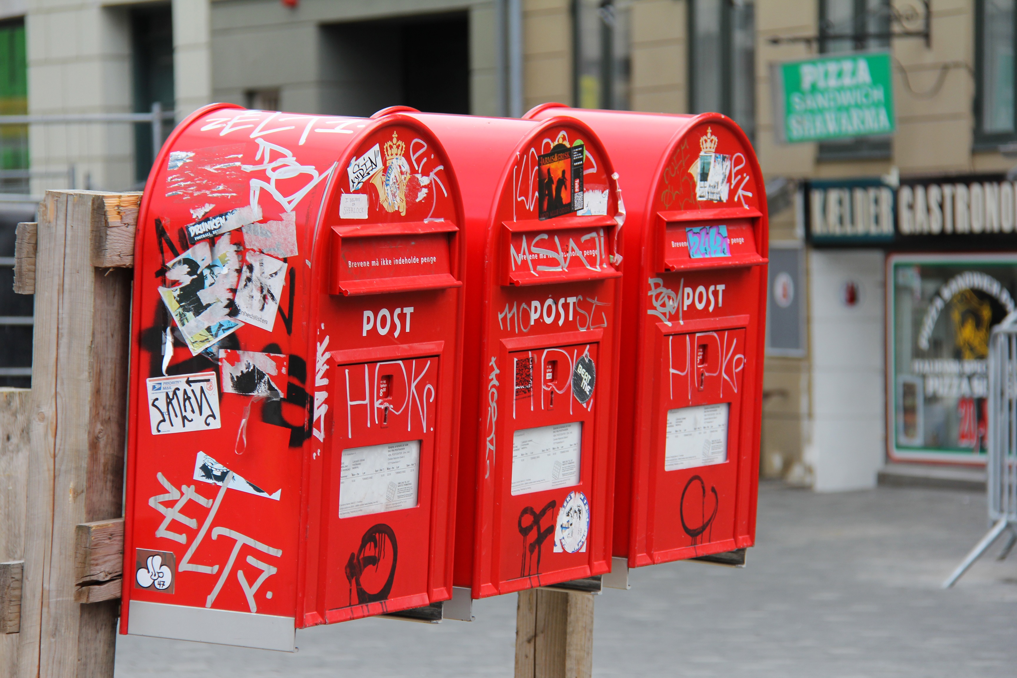 2K, red, three, focus on foreground, city, mailboxes, text, letter boxes, building exterior, no people, post box, communication, letter, outdoors, telephone, HD Wallpaper