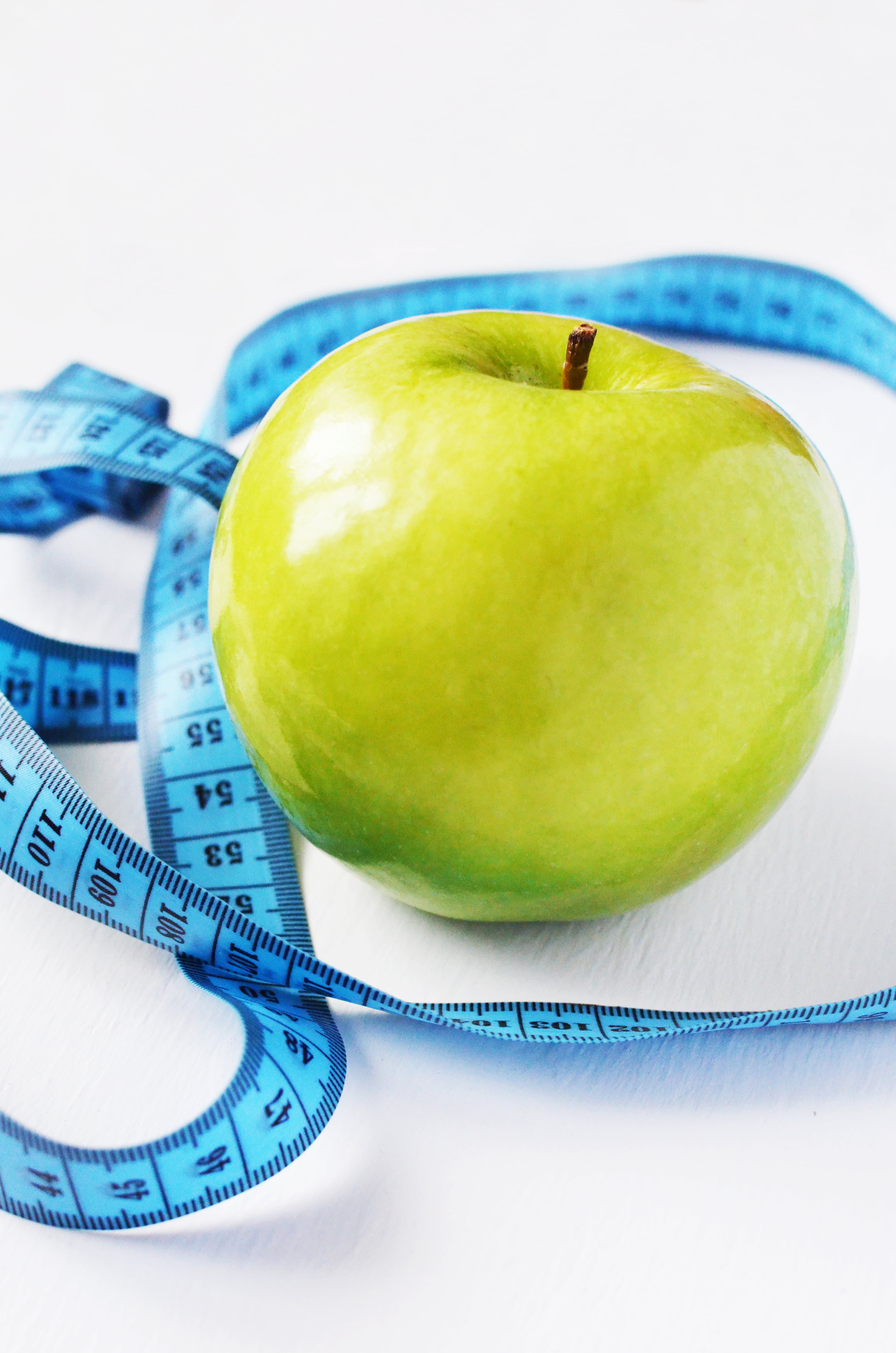 norms, dieting, close-up, fruit, ripe, still life, food and drink, apple - Fruit, sport, food, measurement, indoors, group of objects, white background, Phone HD Wallpaper