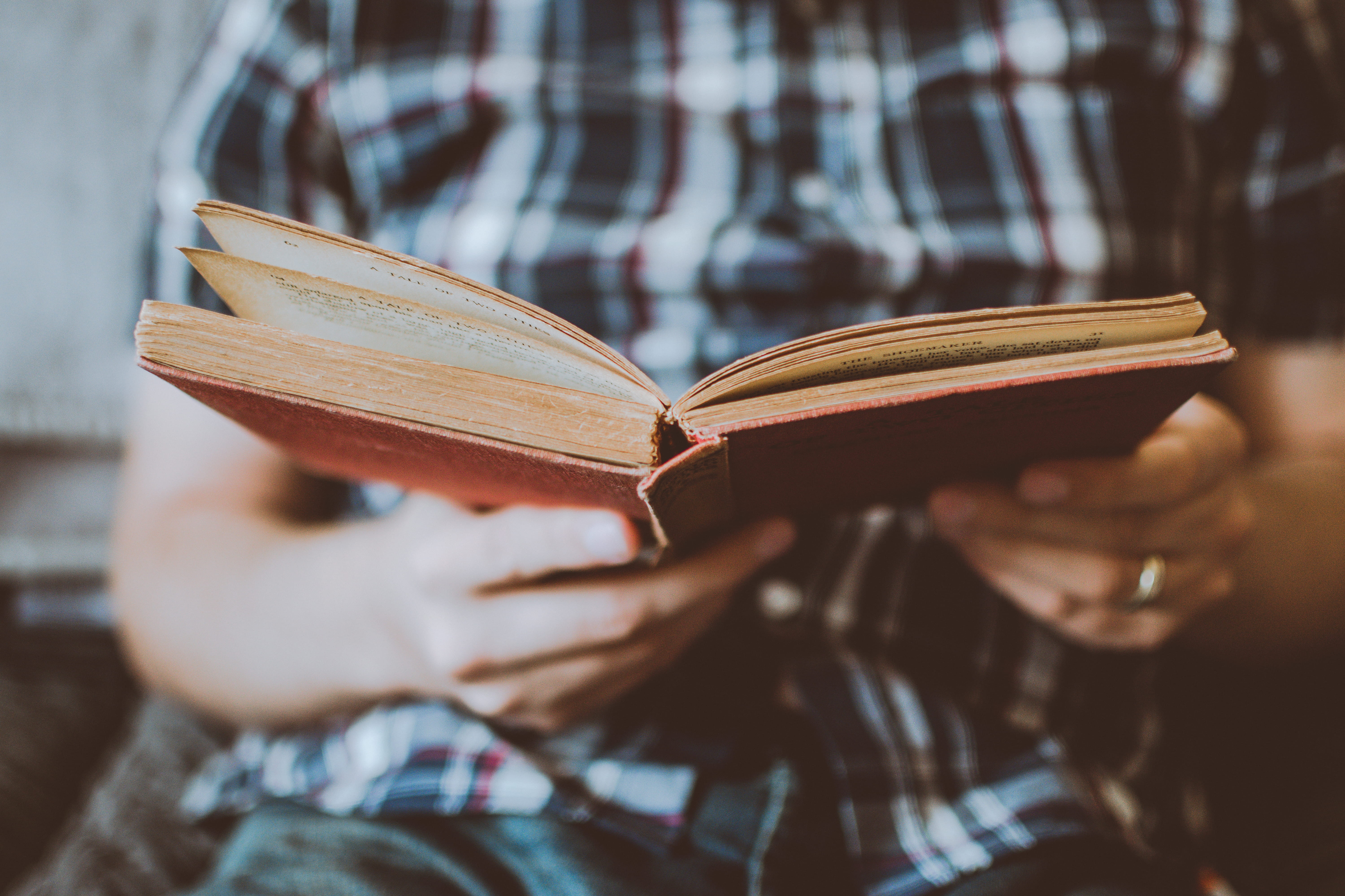 women, focus on foreground, selective focus, study, indoors, literature, knowledge, sitting, studying, wisdom, pages, reading, expertise, learning, hands, HD Wallpaper