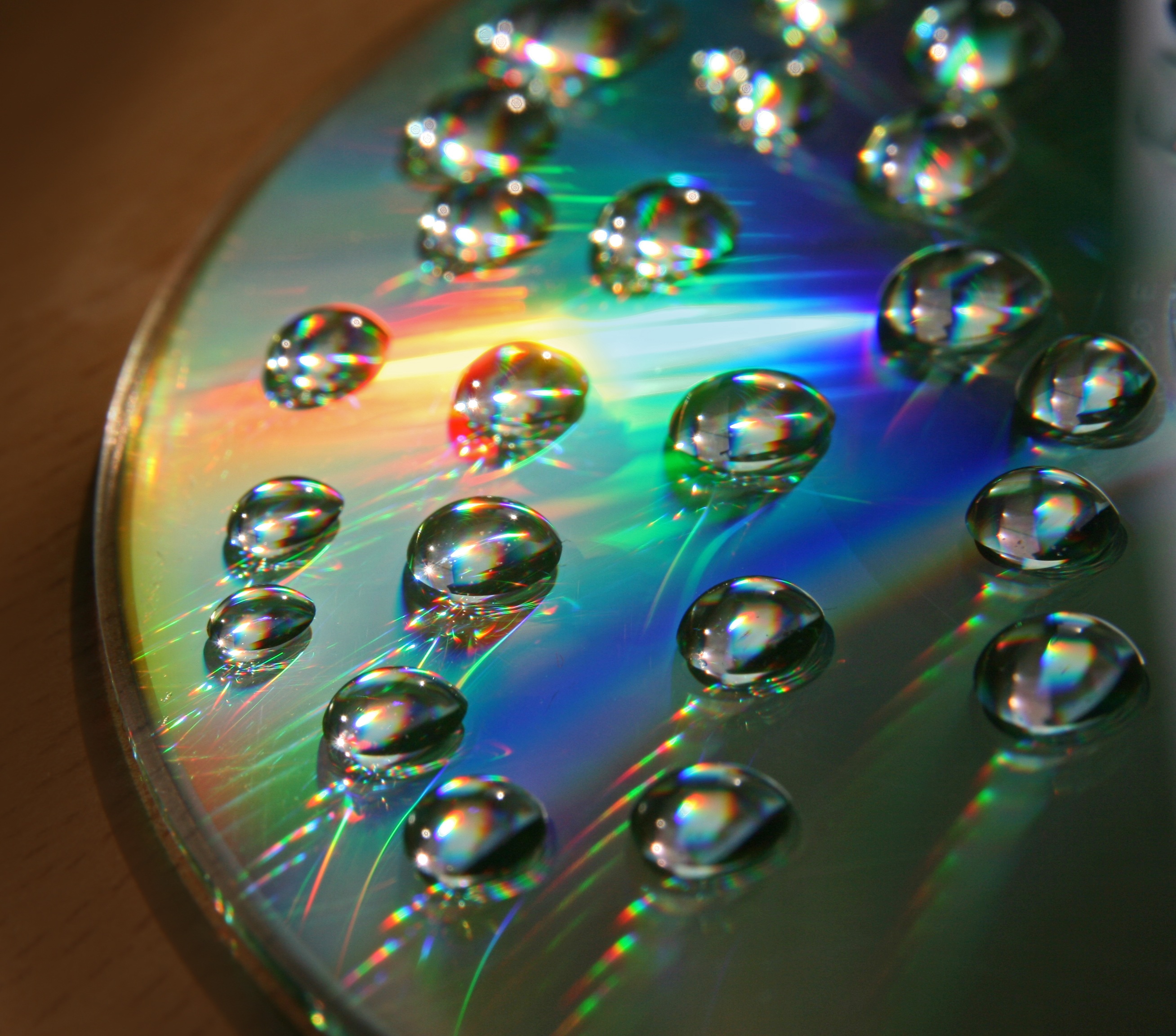 abstract, shiny, large group of objects, disk, 2K, high angle view, drops, ball, disc, no people, information, transparent, sphere, dvd, digital, optical, HD Wallpaper