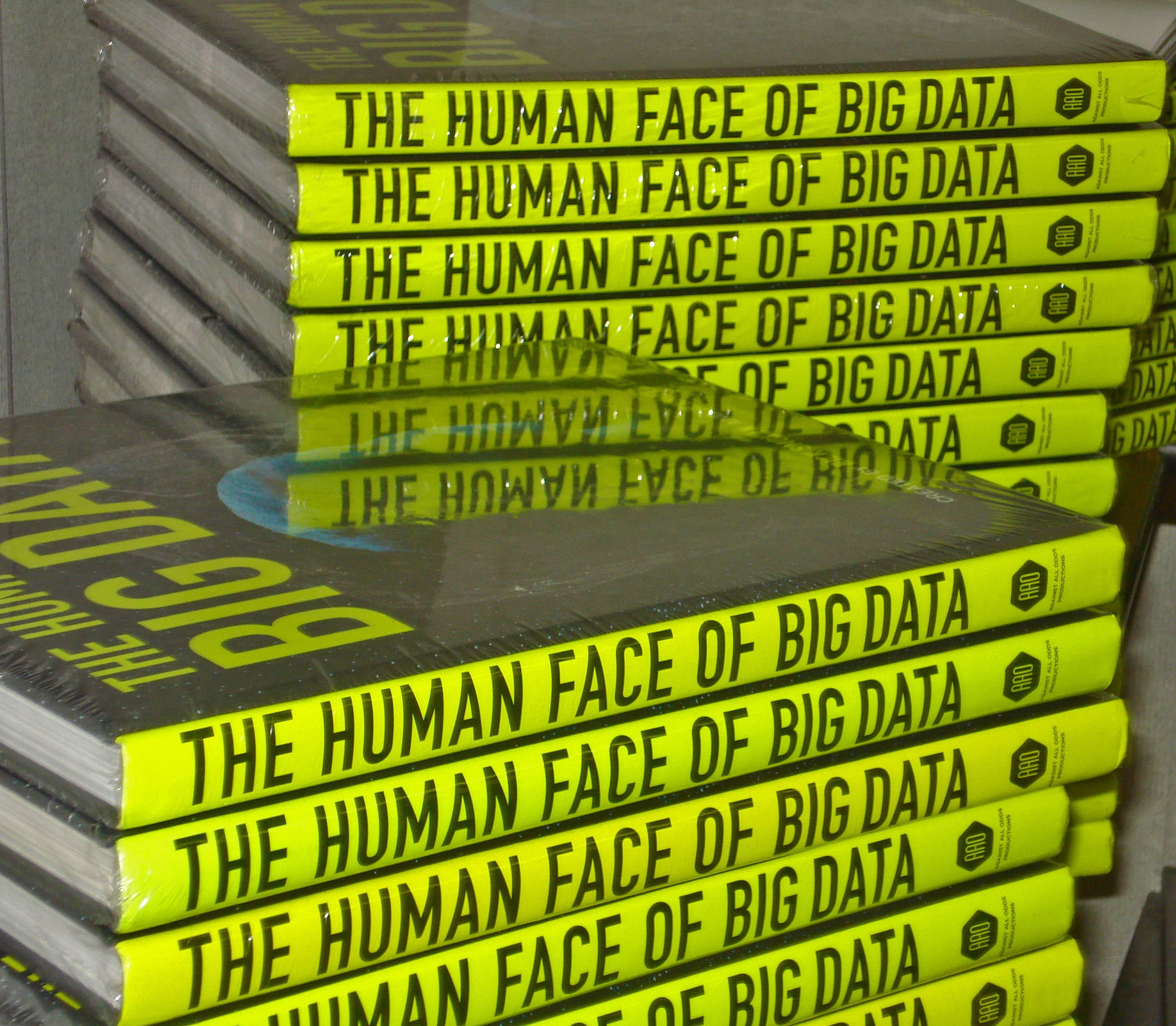 order, 2K, communication, Book, Big Data, text, consumerism, green color, yellow, workplace, indoors, in a row, container, close-up, finance, big, digital, HD Wallpaper