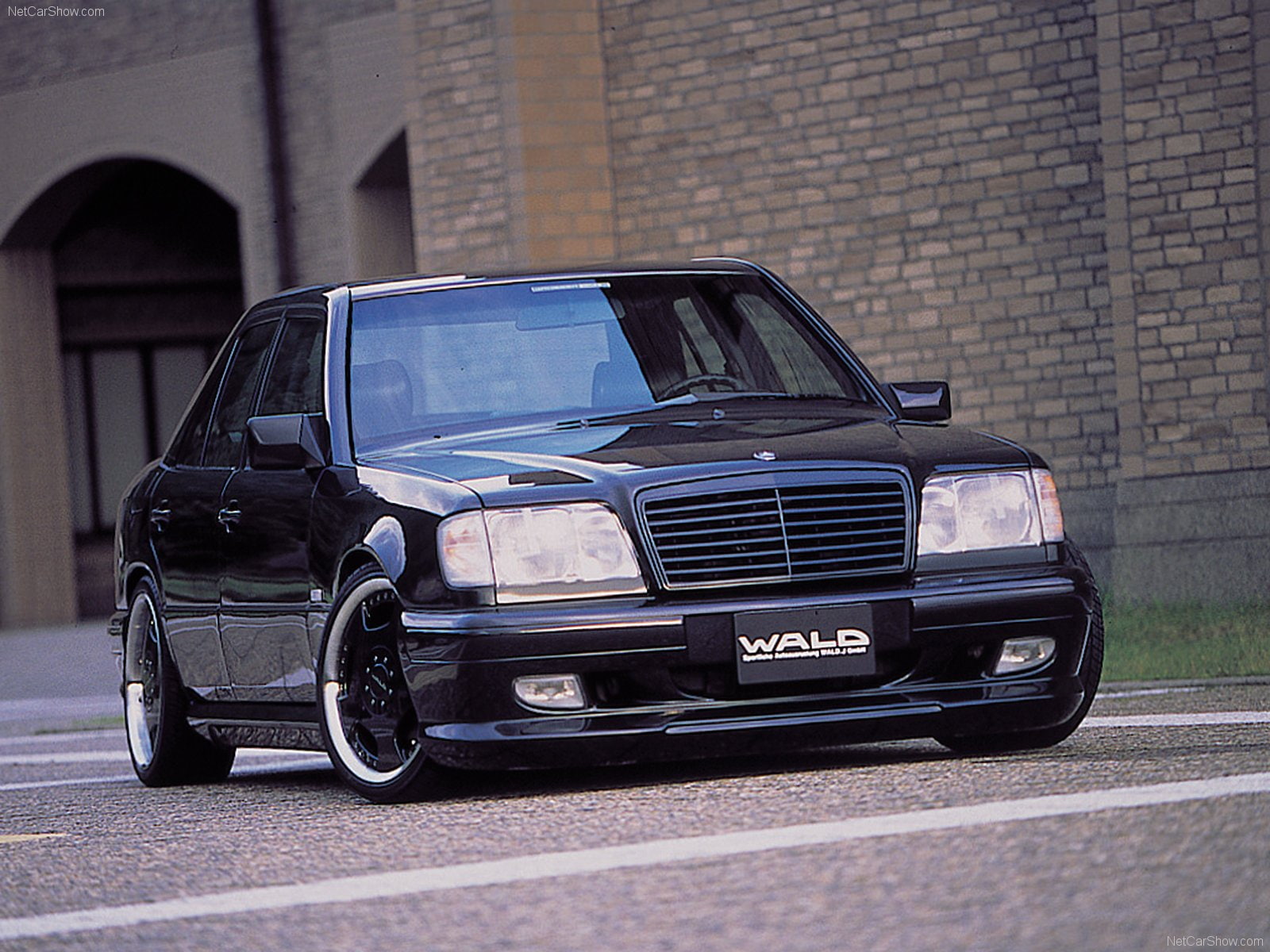 720P, 1600x1200, wald mercedes benz, w124, 1997, HD Wallpaper