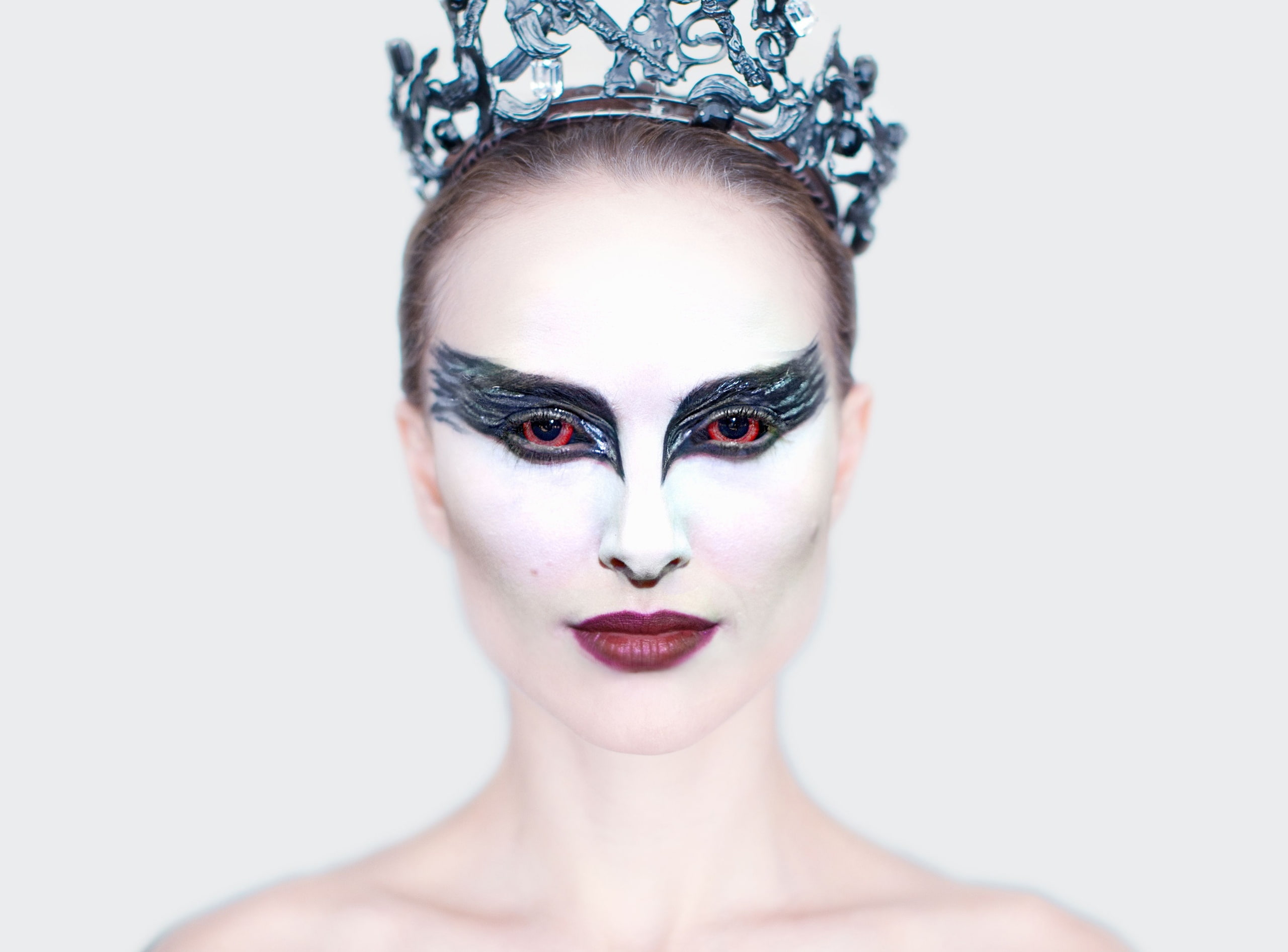 looking at camera, beautiful woman, fashion, Movies, beauty, indoors, women, swan, white background, headshot, make-up, black swan 2010 movie, nina sayers, HD Wallpaper