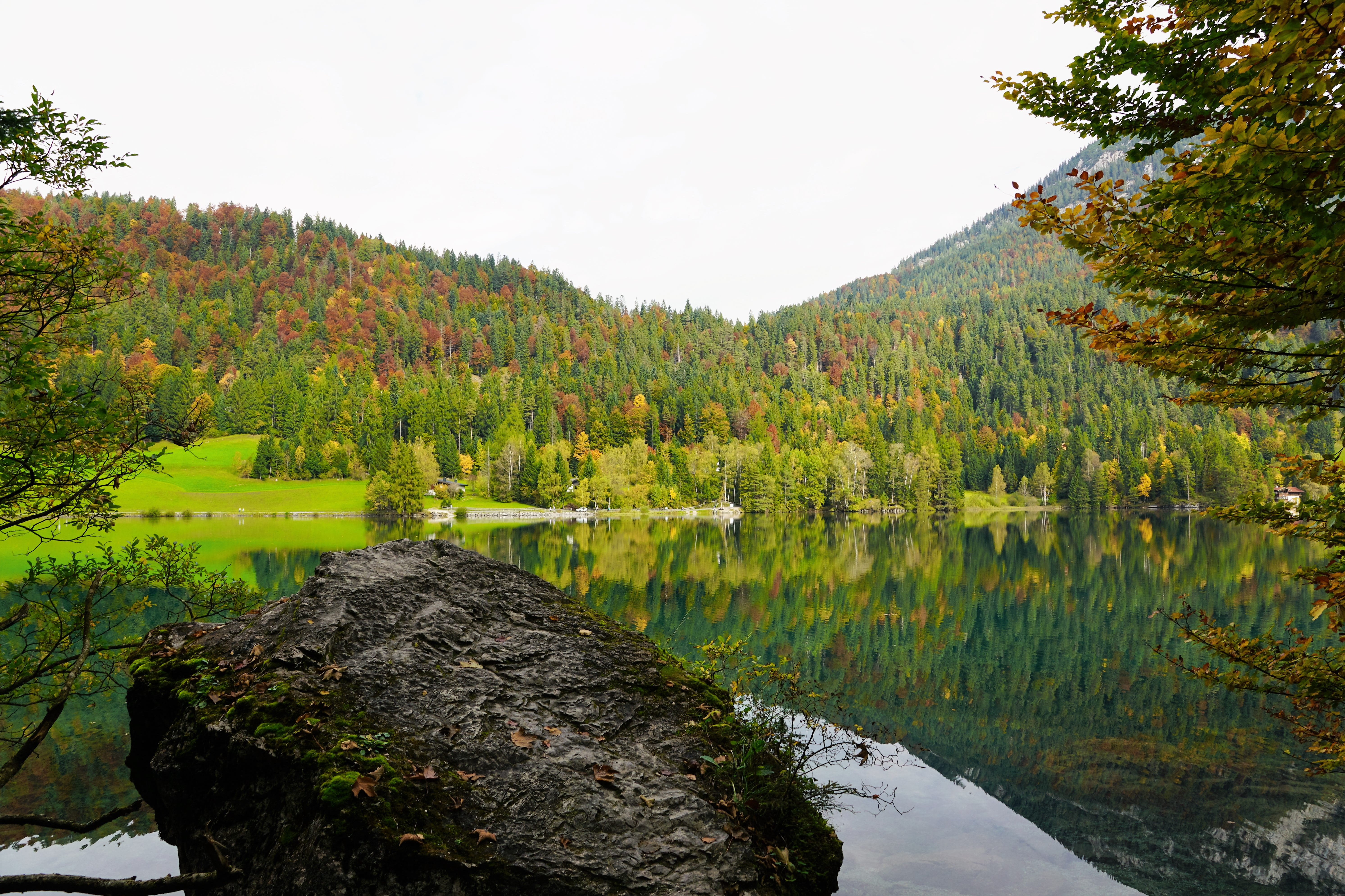 wilderkaiser, mirroring, idyll, idyllic, tranquility, clouds, climb, off the beaten track, tree, mood, sporty, rock - object, hintersteinersee lake, summit, HD Wallpaper