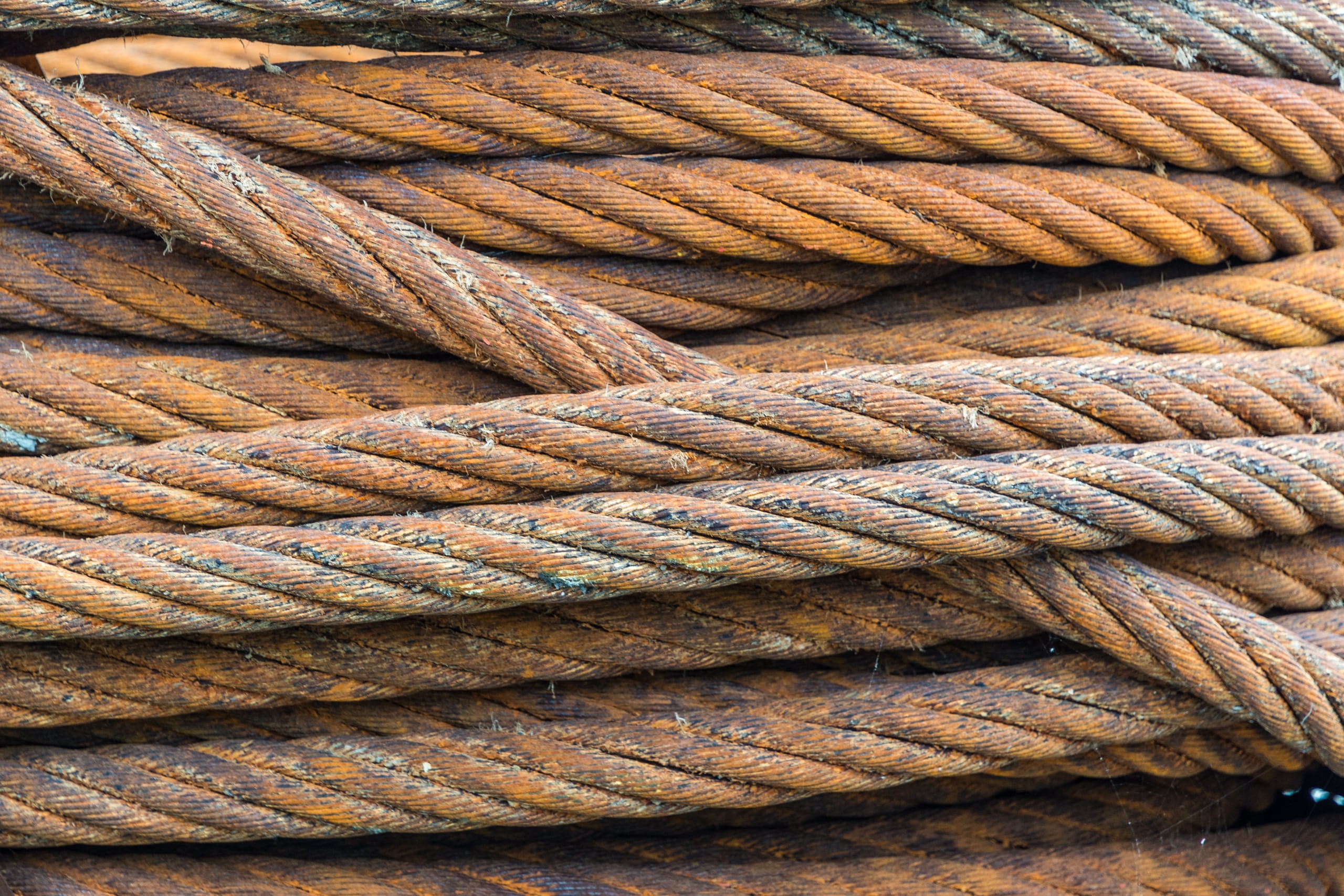 full frame, braided, still life, close-up, connection, complexity, no People, coil, corrosion, pattern, cable, lifting, twisted, nautical equipment, day, HD Wallpaper
