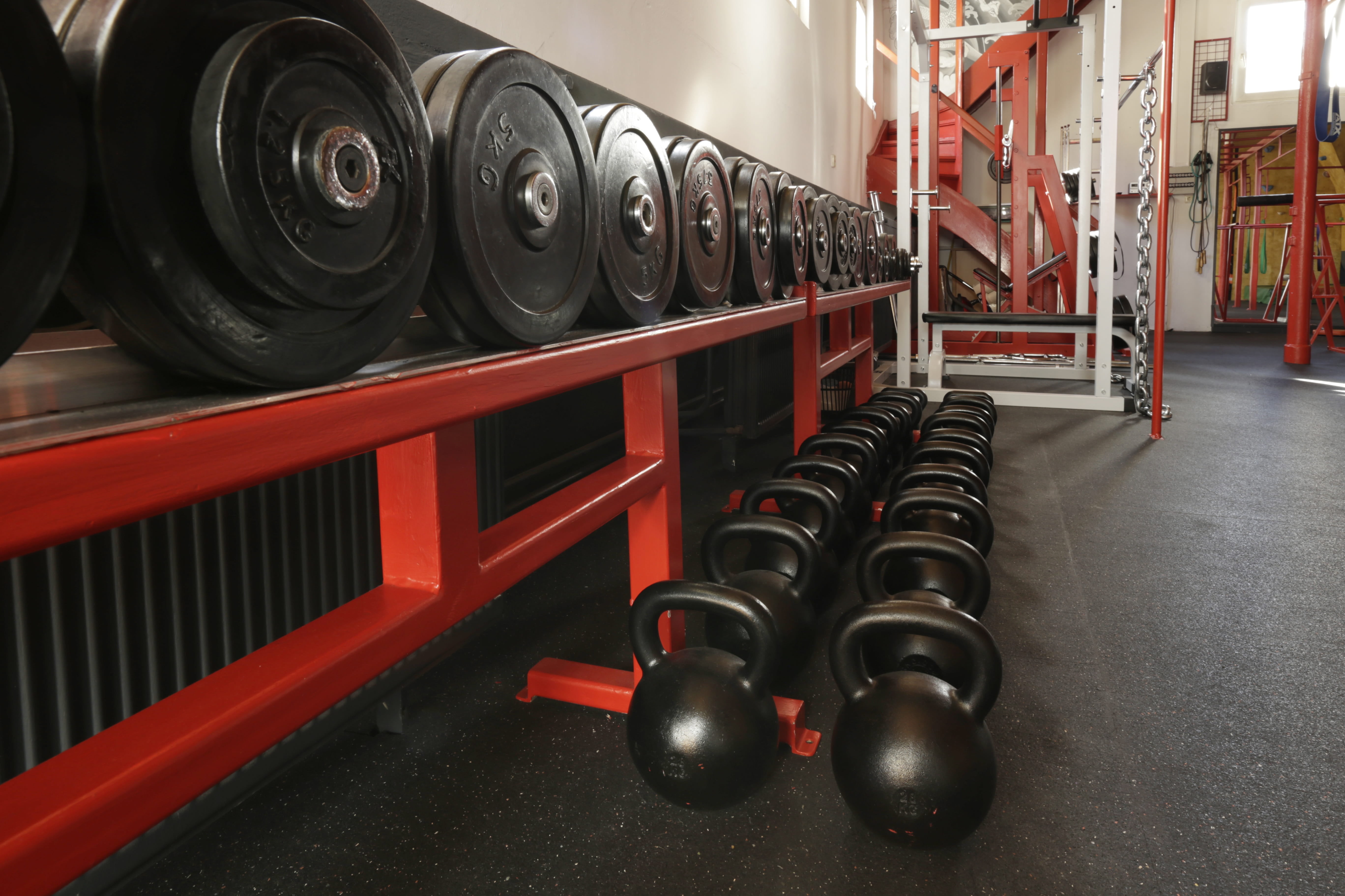 weight lifting, black, lot, day, large group of objects, fitness, kettle, 5K, training, gym, sports equipment, sporty, movement, sport, architecture, bell, HD Wallpaper