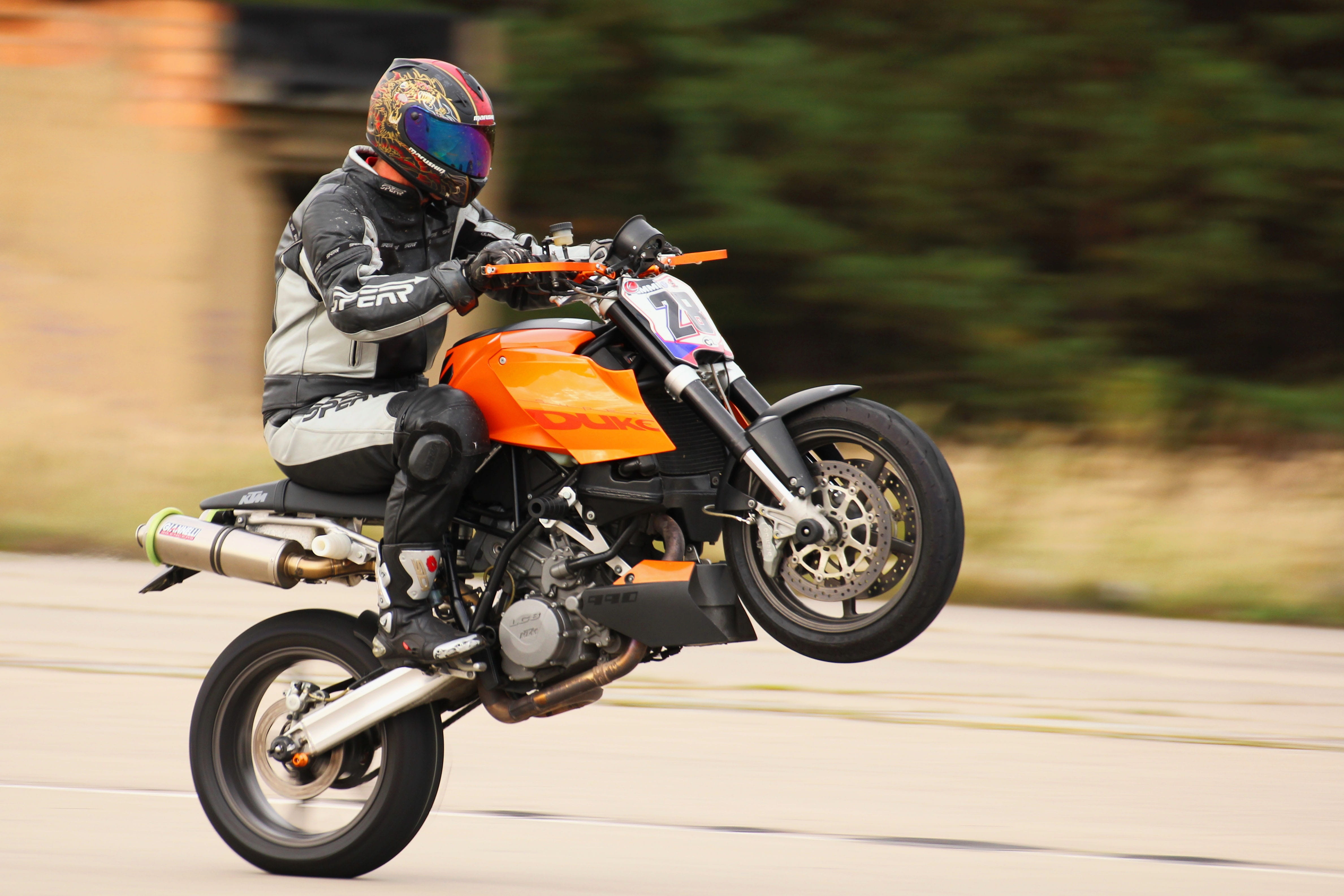 management, lifestyles, 4K, full length, mode of transportation, the accuracy of the, people, riding, bike, ride, person, crash helmet, outdoors, biker, HD Wallpaper