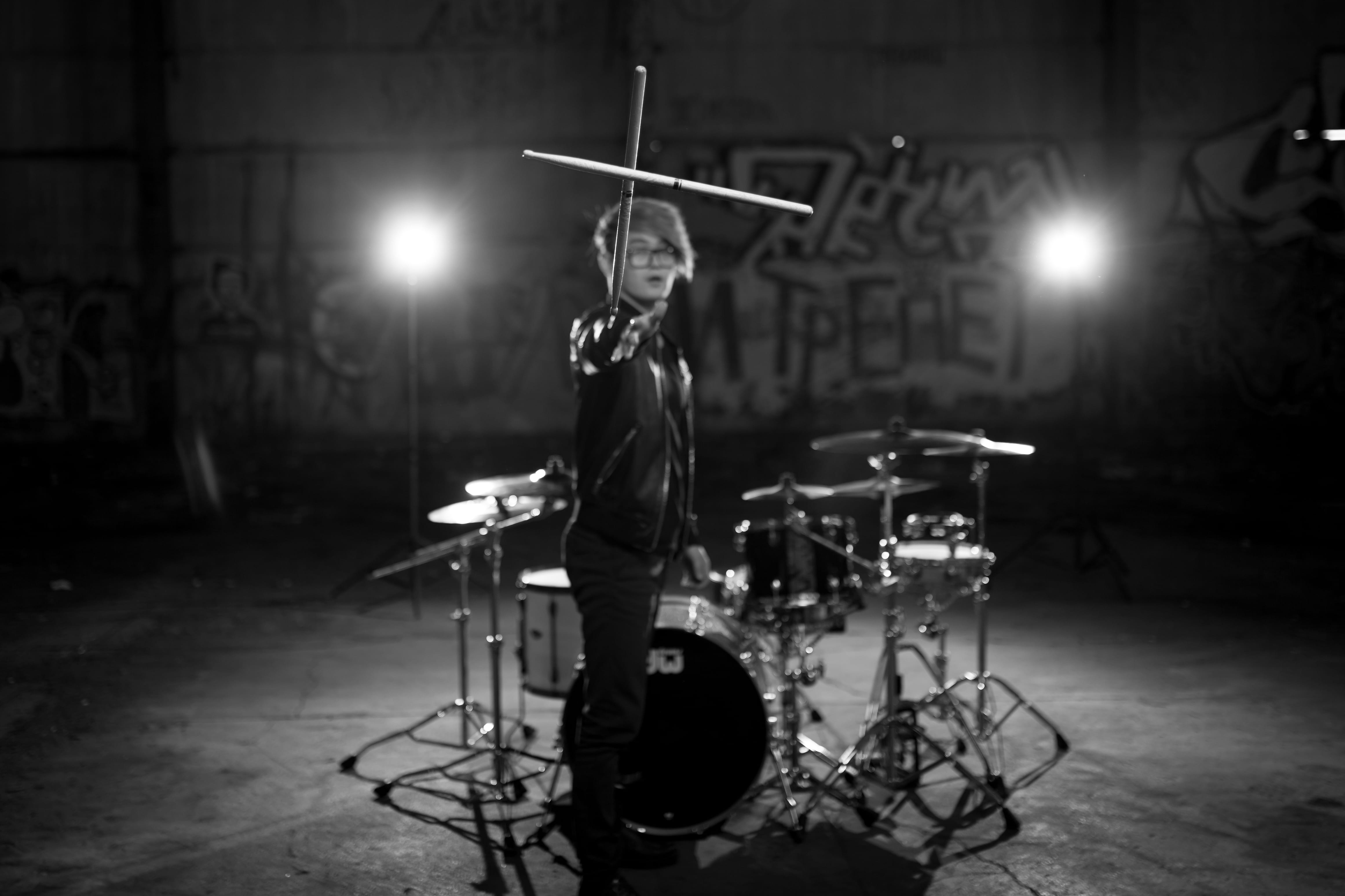 percussion, rock music, occupation, guitar, musical instrument, leisure activities, performing arts event, photo, standing, 4K, human, grayscale, musician, HD Wallpaper