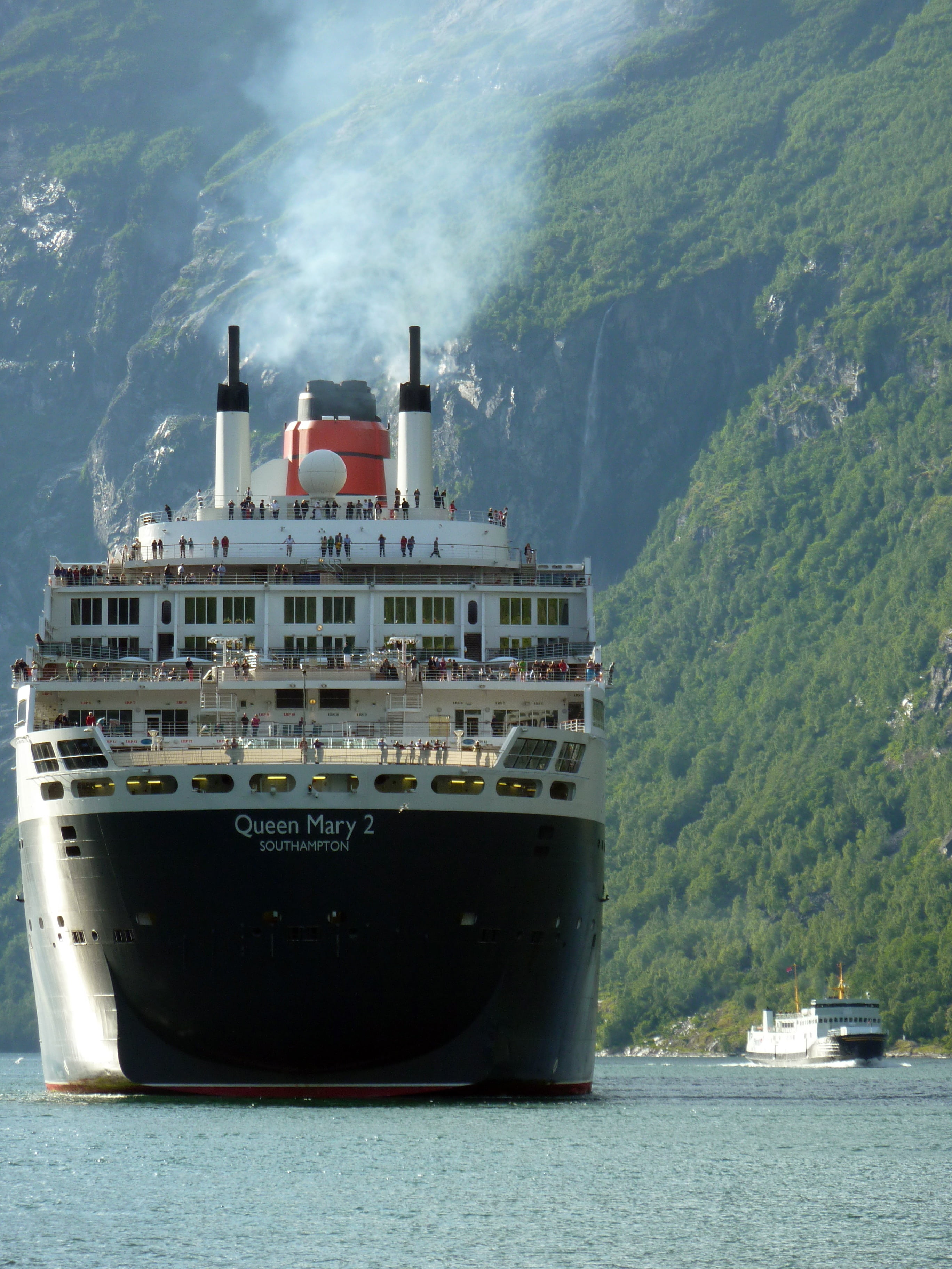 cruises, fjord, waterfront, geirangerfjord, norway, holiday, small, travel, nautical vessel, no people, sailing, ship, passenger craft, exhaust gases, freight transportation, Phone HD Wallpaper