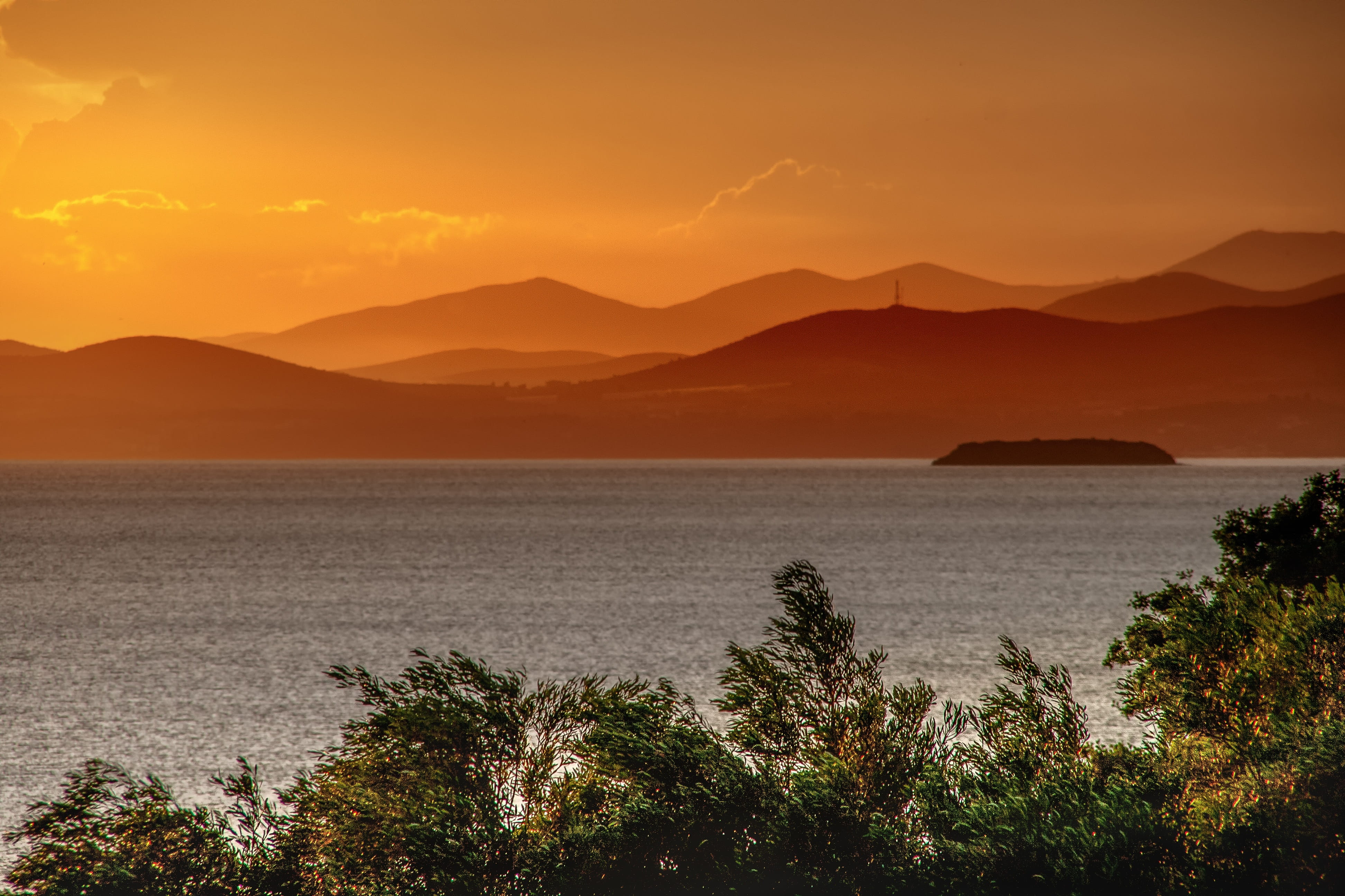 mountain, brown, island, environment, plant, lichtspiel, sky, mountain range, abendstimmung, orange, sea, non-urban scene, 4K, orange color, sunbeam, waters, HD Wallpaper