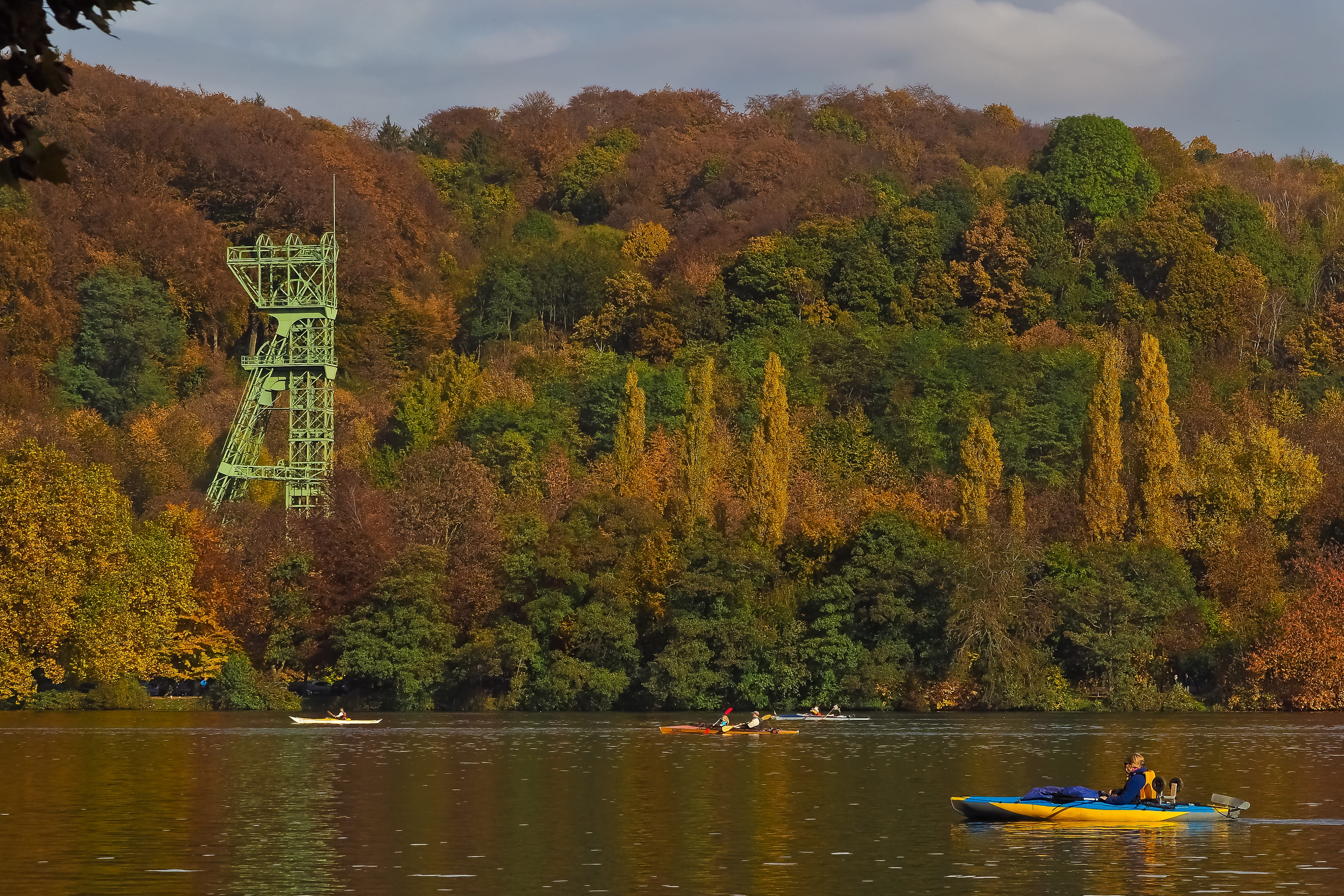 scenics - nature, leisure activity, autumn, day, mine, scenics, leaves, bill, leaves in the autumn, golden, group of people, mining, golden october, Landscape, HD Wallpaper
