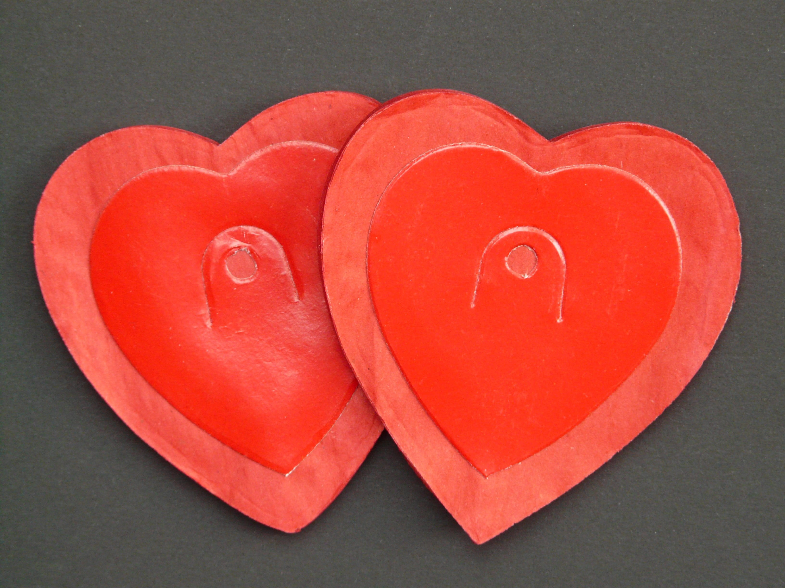 paper, Love, herzchen, indoors, red, double heart, art and craft, valentines day - holiday, 2K, still life, heart shape, emotion, Red, Garland, directly above, HD Wallpaper