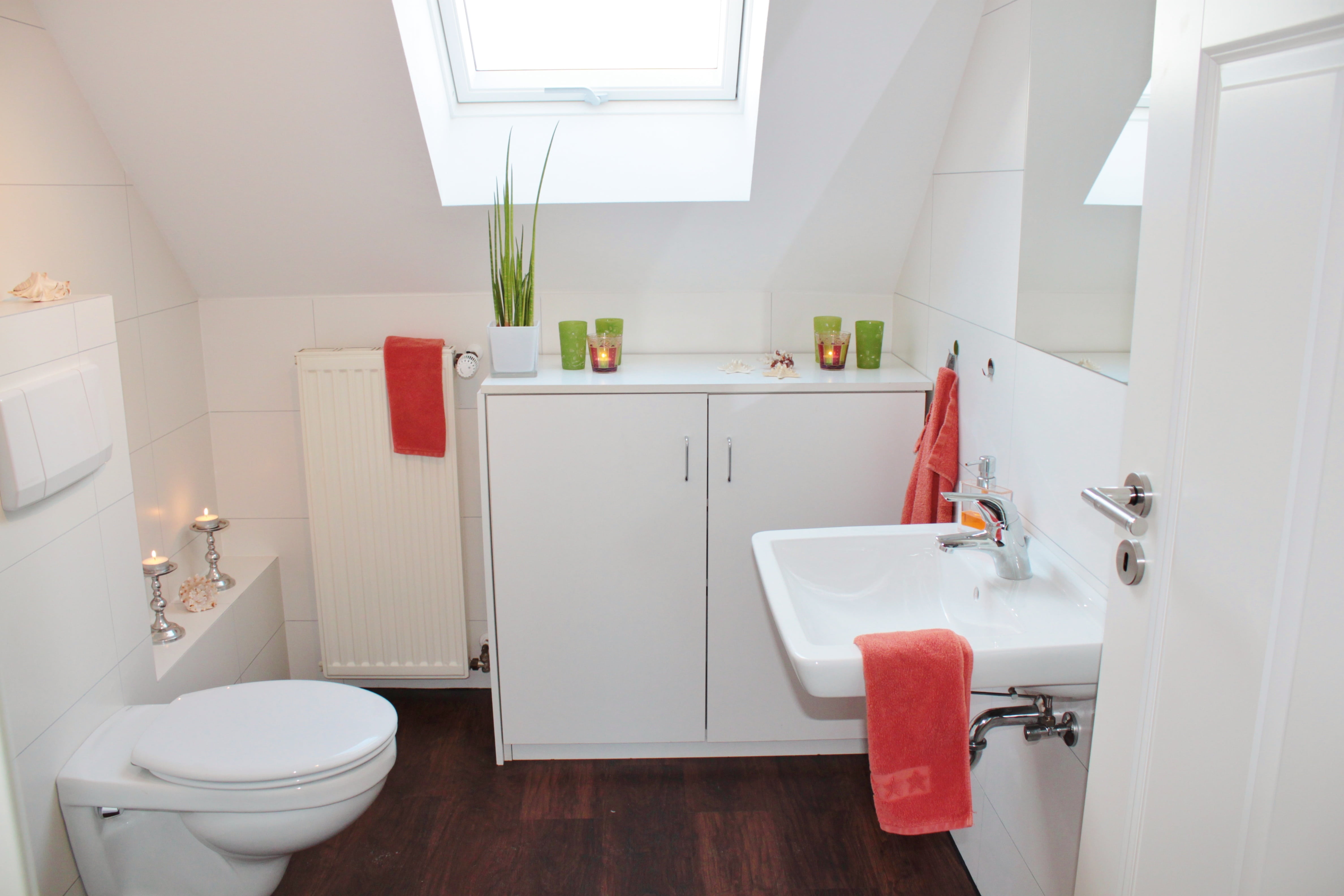 tiled floor, clean, sink, domestic Bathroom, cabinet, space, roof windows, architecture, sanitaryblock, modern, 4K, home, white, wc, mirror, luxury, toilet bowl, HD Wallpaper