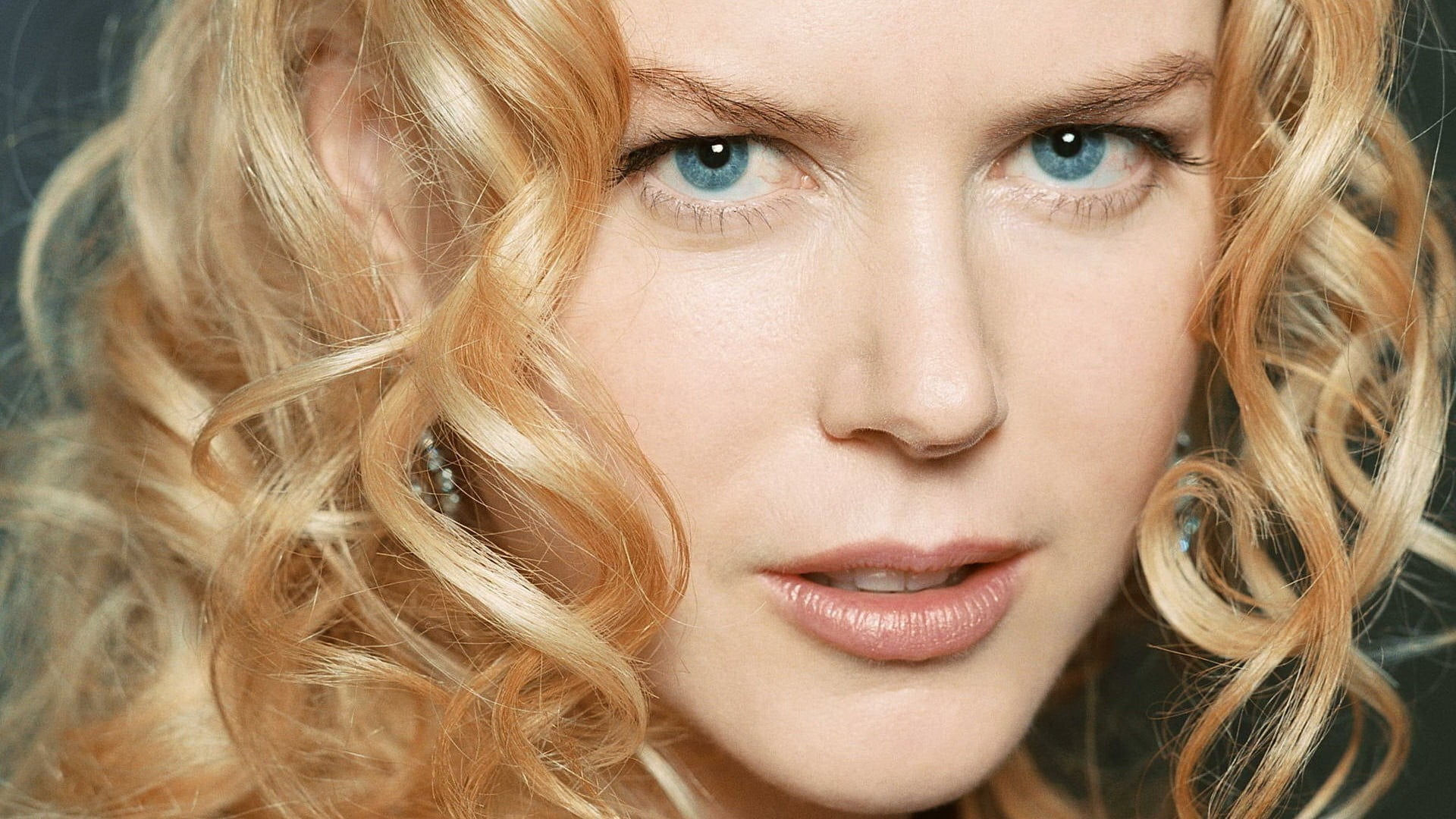 blond hair, beauty, long hair, celebrity, young adult, women, young women, actress, portrait, blue eyes, looking at camera, human hair, hairstyle, adult, HD Wallpaper