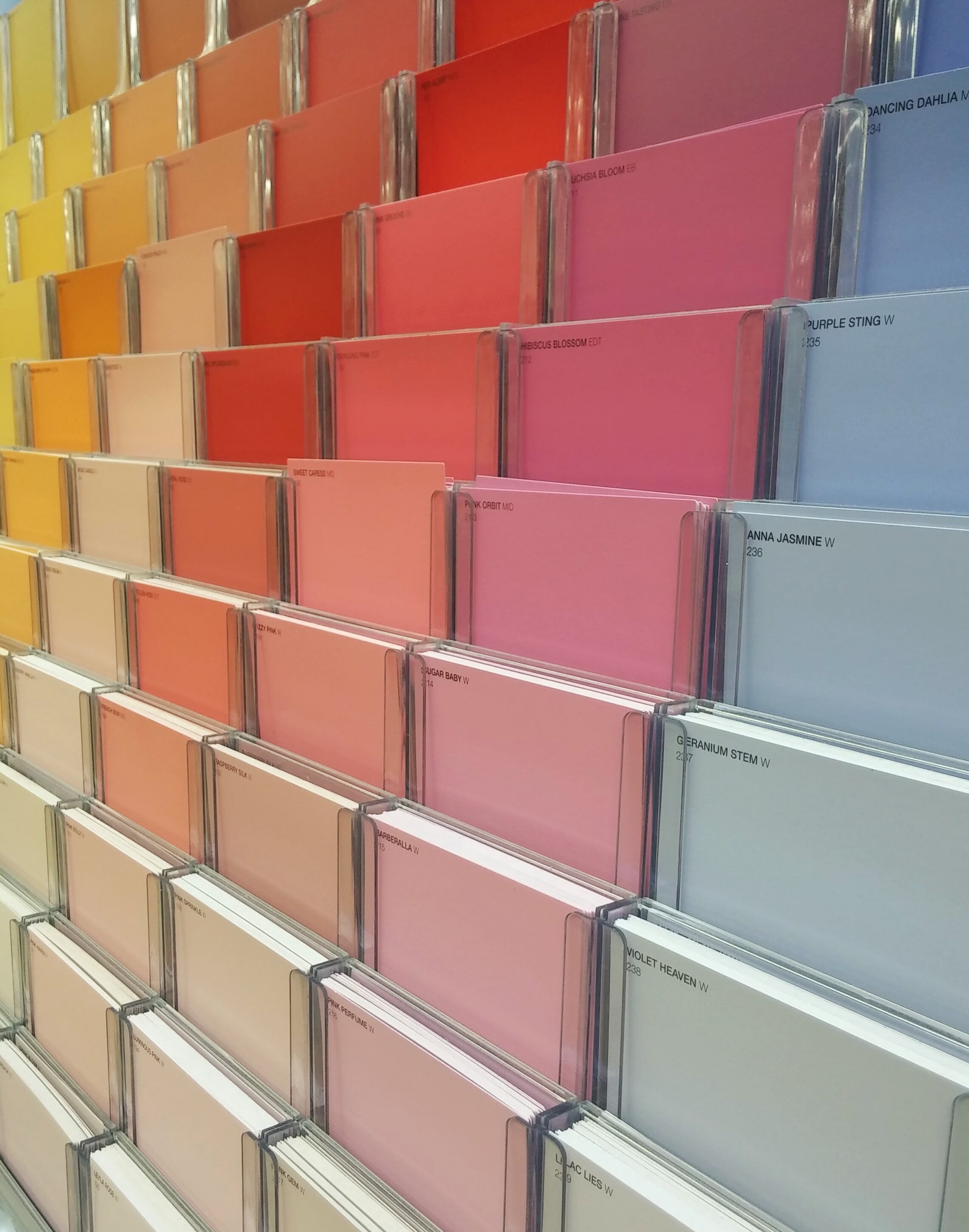 multi colored, indoors, repetition, close-up, decor, backgrounds, built structure, choice, no people, paint, in a row, hues, shelf, full frame, pattern, Phone HD Wallpaper