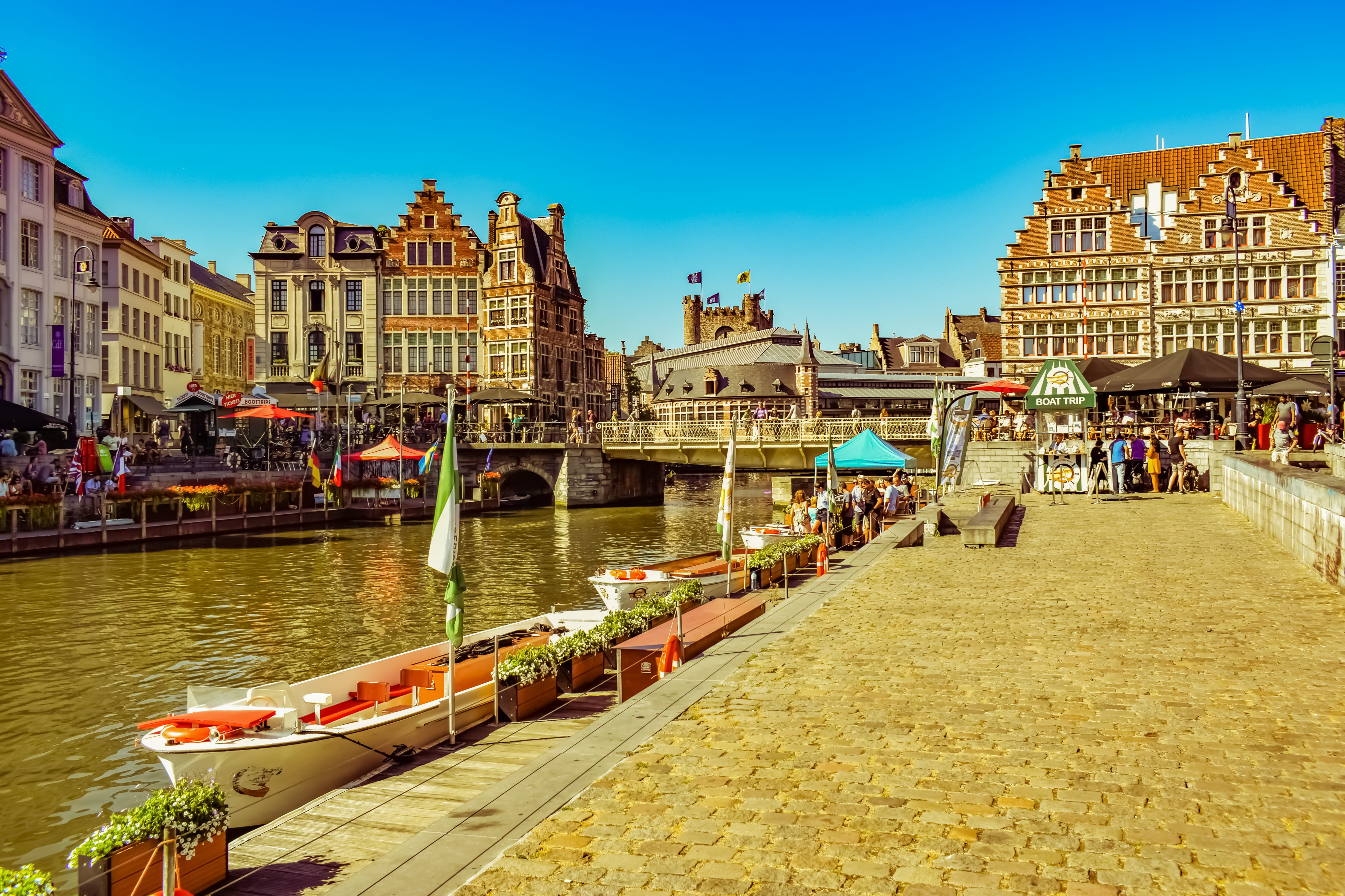 romantic, canal, group of people, picturesque, travel, river, building, europe, water, building exterior, belgium, large group of people, sky, tourism, HD Wallpaper