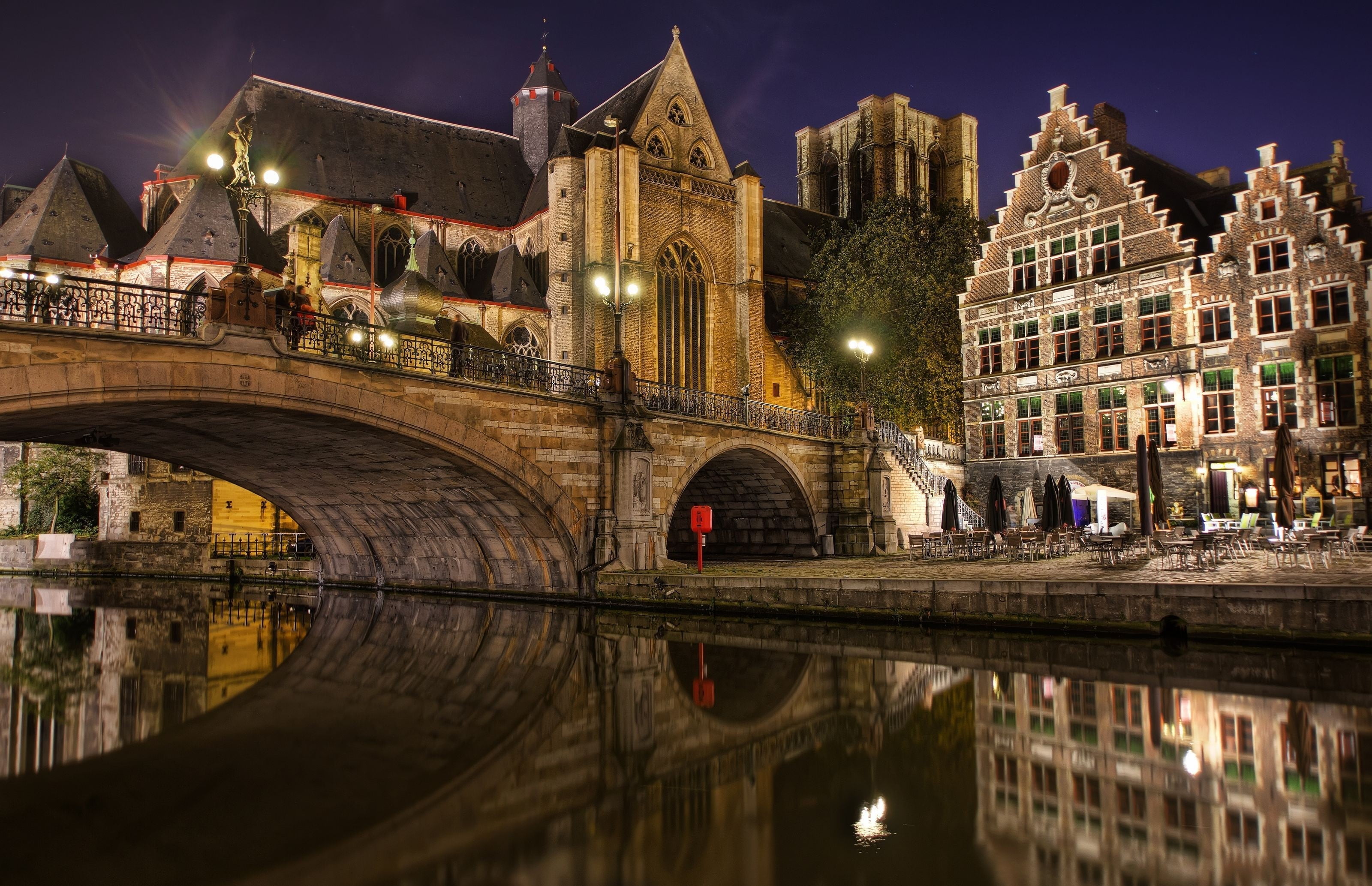 reflection, arch, sky, nature, 2K, architecture, illuminated, Ghent, Flanders, arch bridge, Bridge, waterfront, connection, building, night, transportation, HD Wallpaper