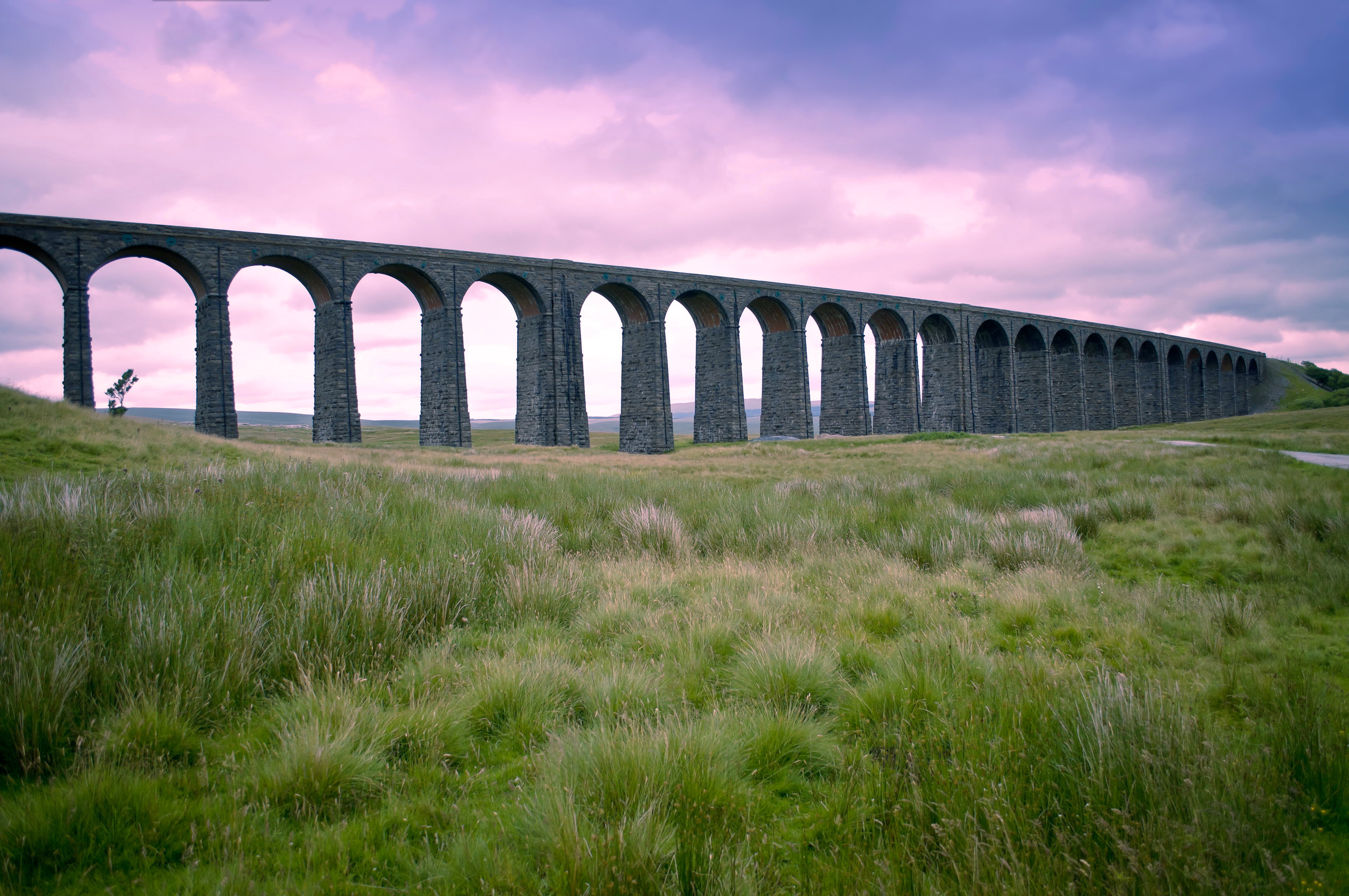 Explore, gray, railway, Ribblehead Viaduct, daytime, Sunrise, surrounded, Yorkshire, grass, 4K, Explored, sky, HD Wallpaper