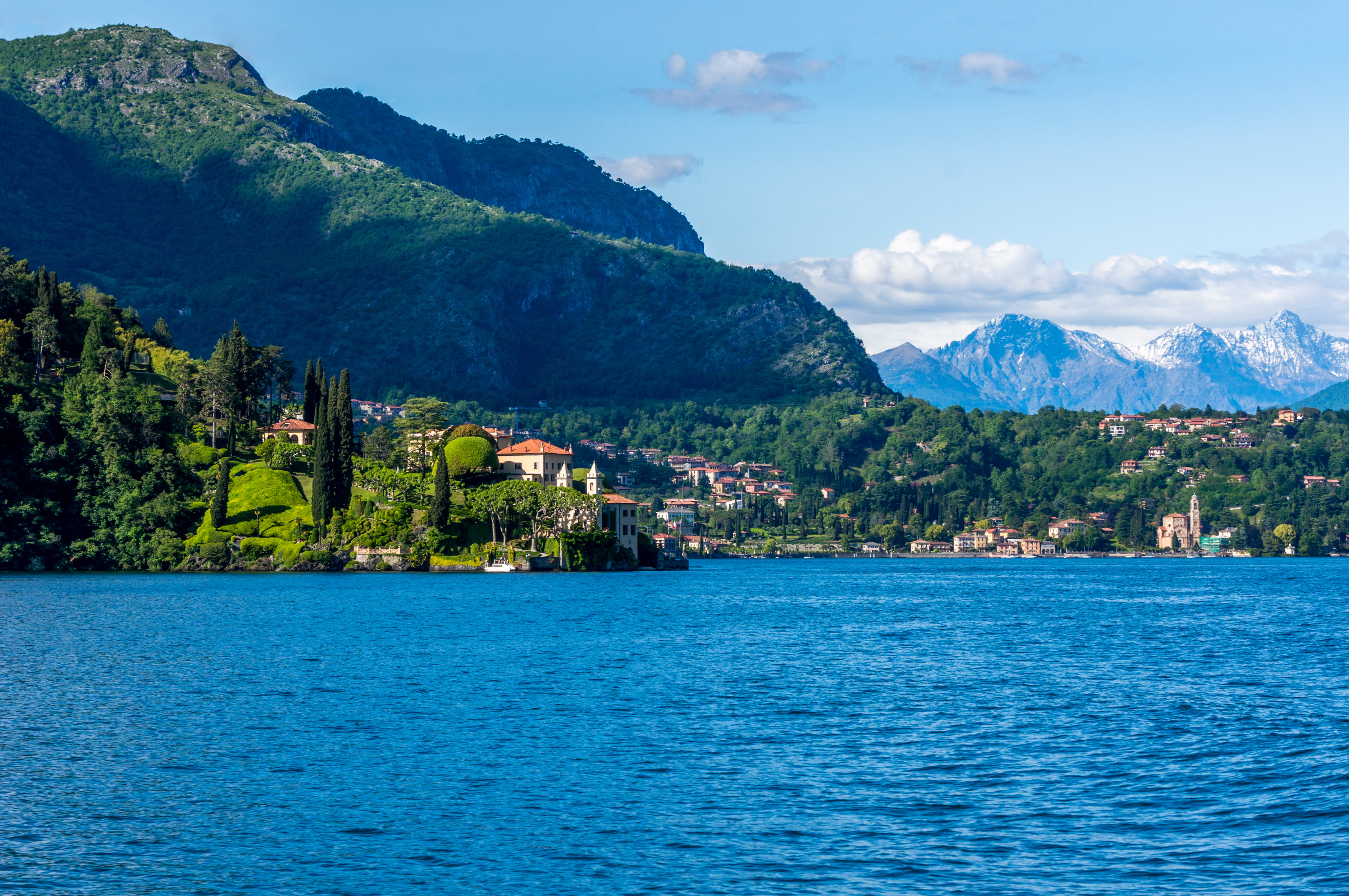sky, mountain range, italy, water, casino royale, villa del balbianello, beauty in nature, 4K, idyllic, view into land, tranquility, sea, land, lake como, HD Wallpaper
