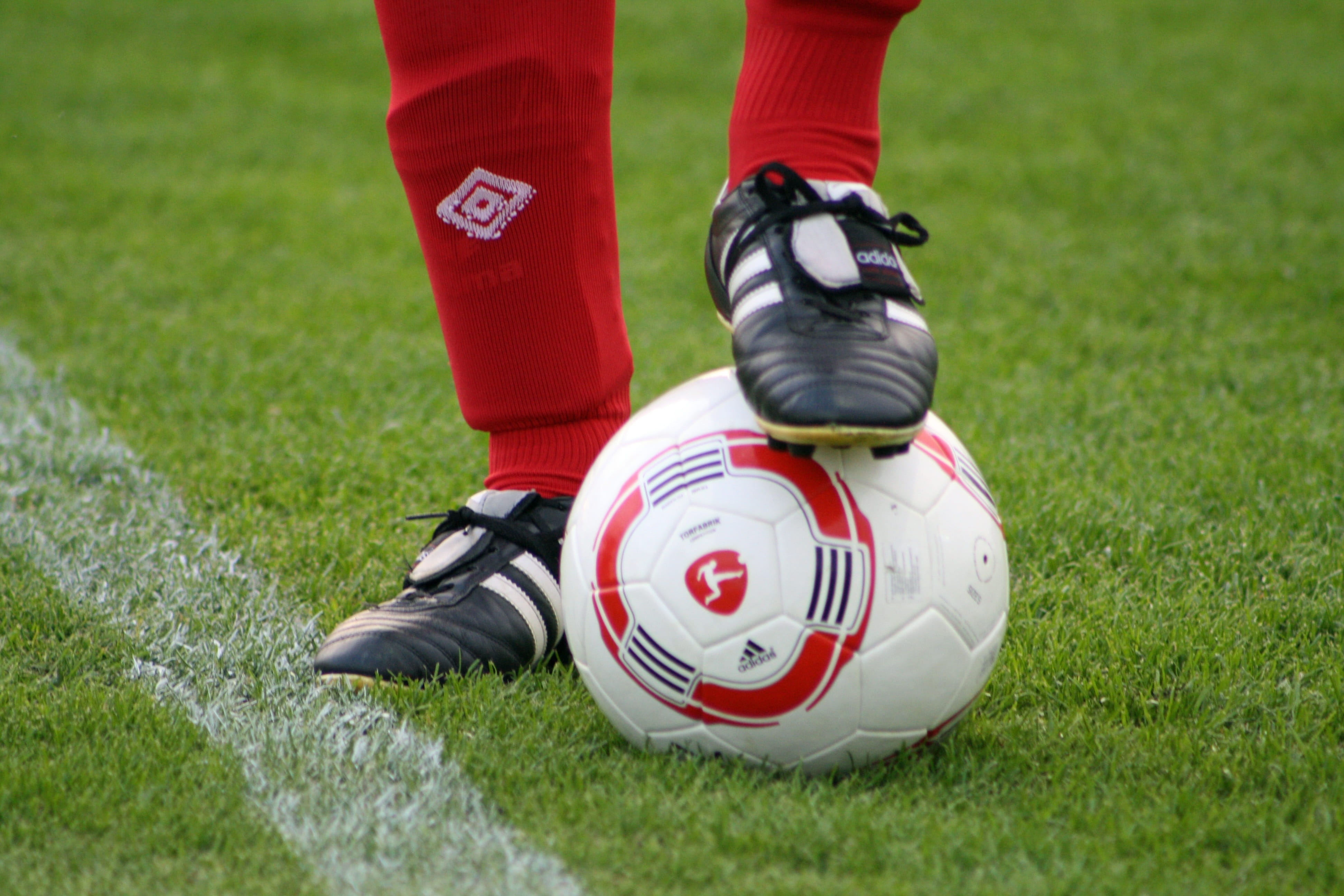 goal, playing field, red, sports equipment, day, uniform, football field, competition, game device, space, nature, clip, football, low section, footballers, HD Wallpaper