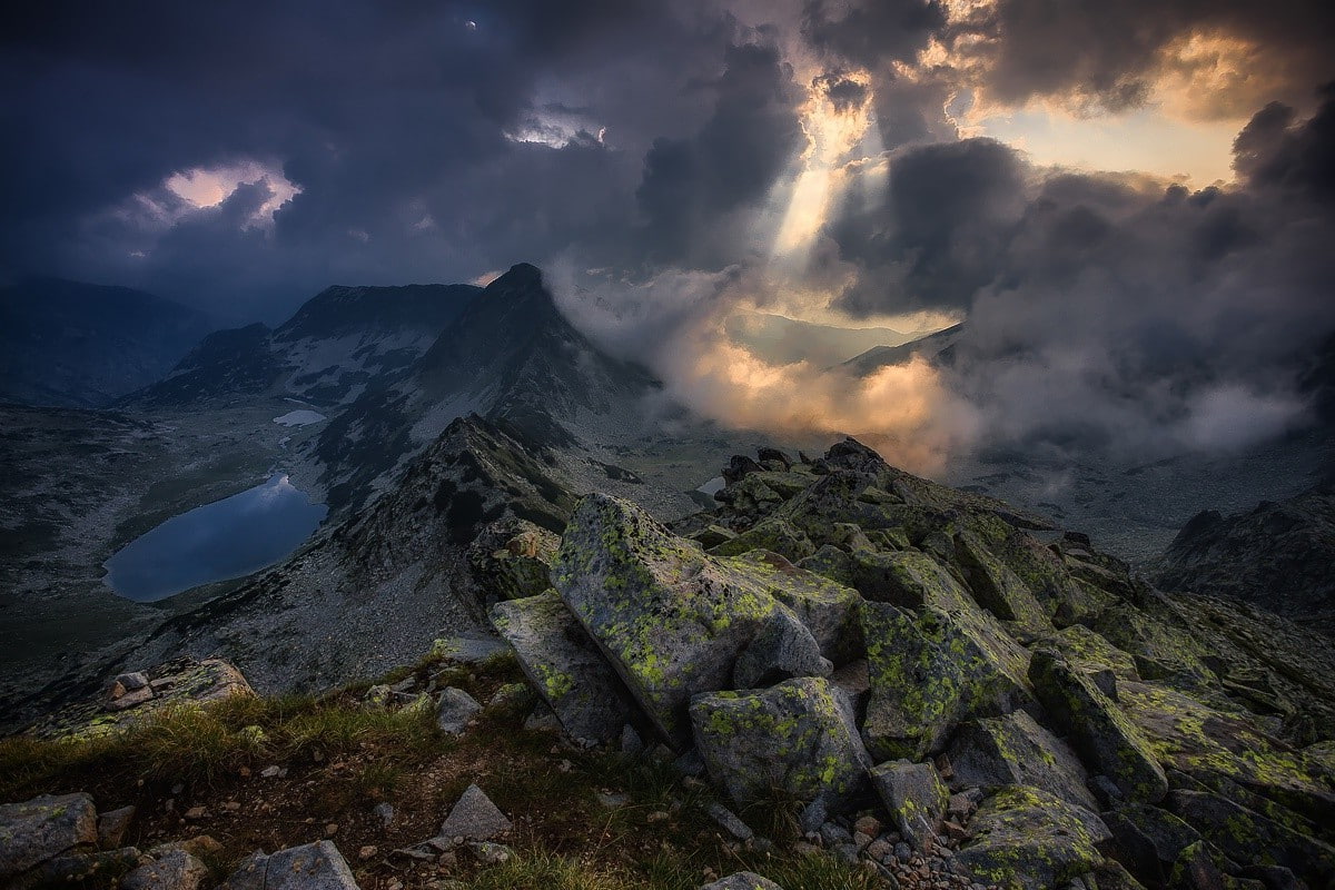nature, 480P, cloud - sky, scenics - nature, mountain range, no people, solid, outdoors, volcanic crater, Max Rive, landscape, rock - object, tranquil scene, HD Wallpaper