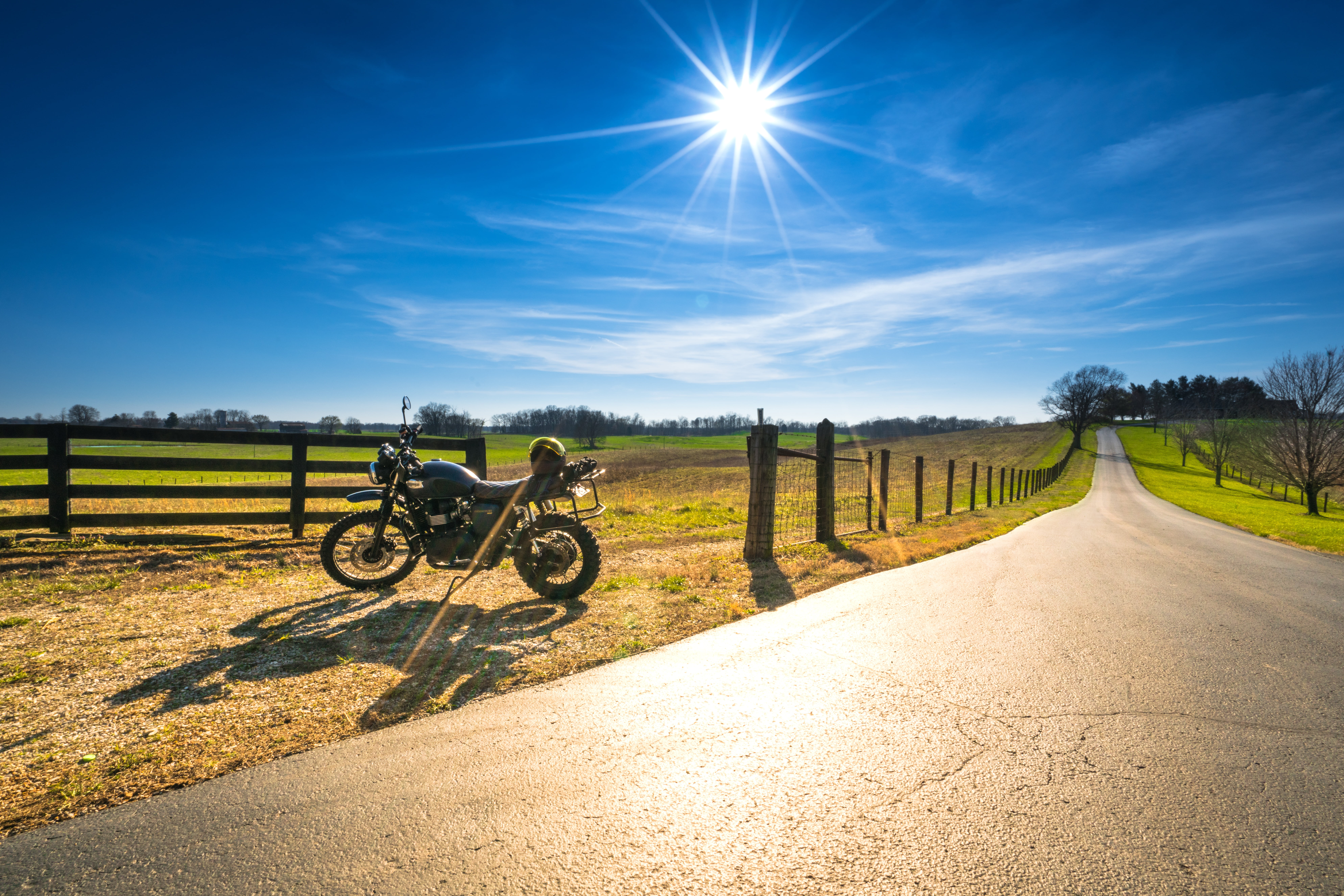 mode of transportation, field, landscape, near, bicycle, diminishing perspective, lens flare, transportation, scrambler, single lane road, road, sunny, HD Wallpaper