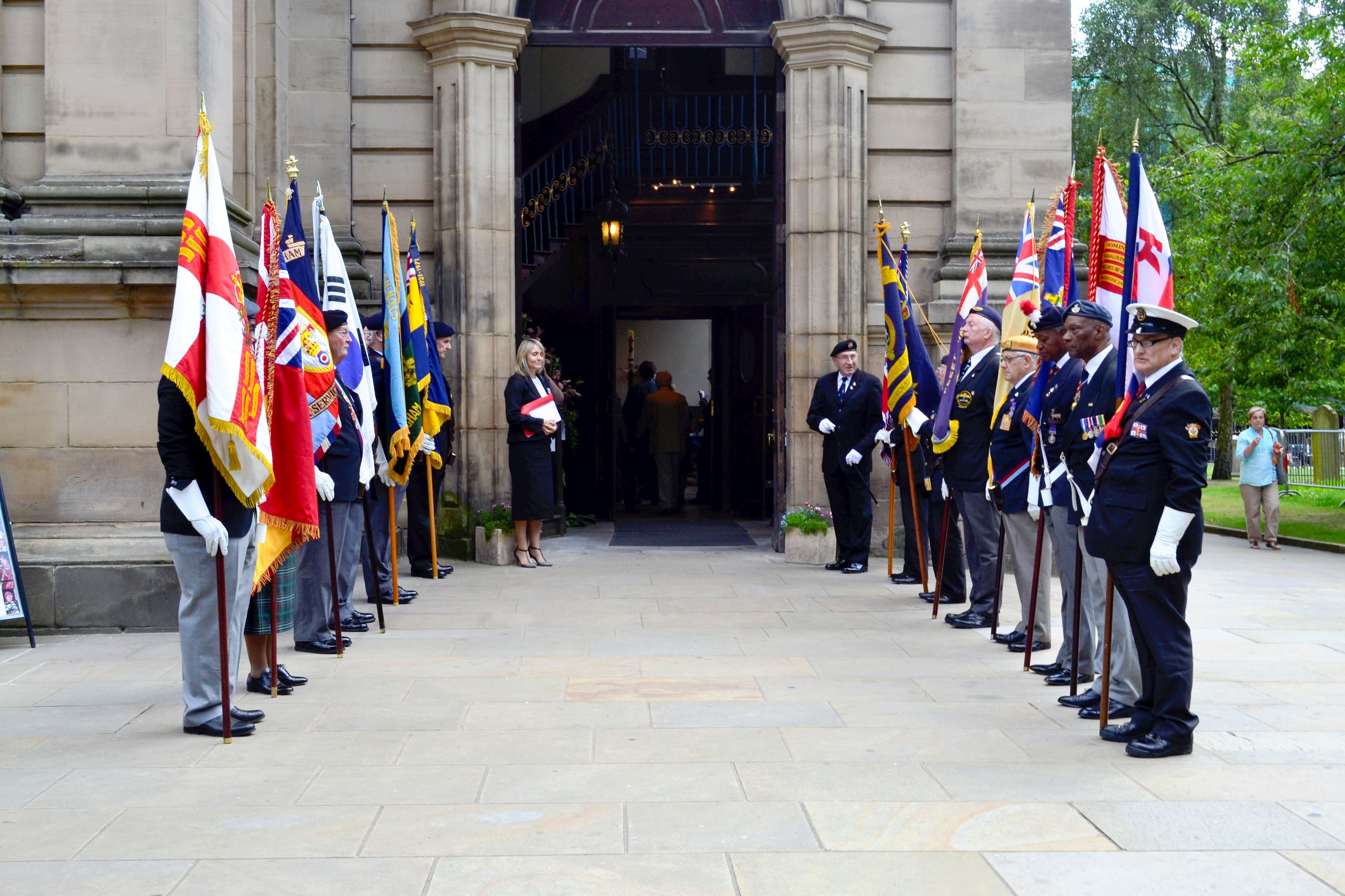 in a row, birmingham, clothing, 4K, midlands, england, outdoors, building exterior, full length, built structure, crowd, patriotism, flag, government, HD Wallpaper