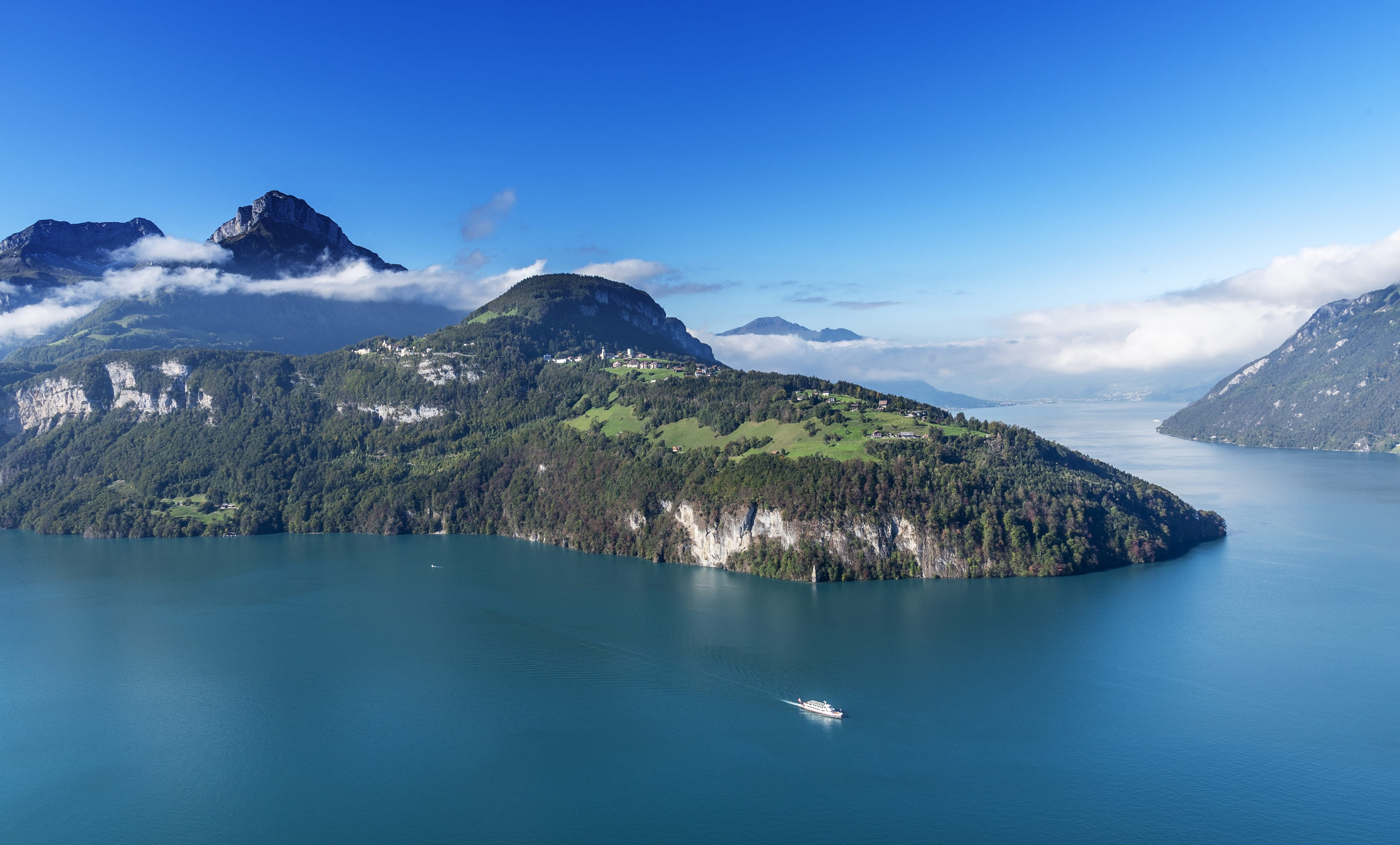 niederbauen chulm, tranquil scene, land, central switzerland, mountain, outdoors, cloud - sky, idyllic, brandegg, lagoon, lake lucerne region, sea, nature, HD Wallpaper