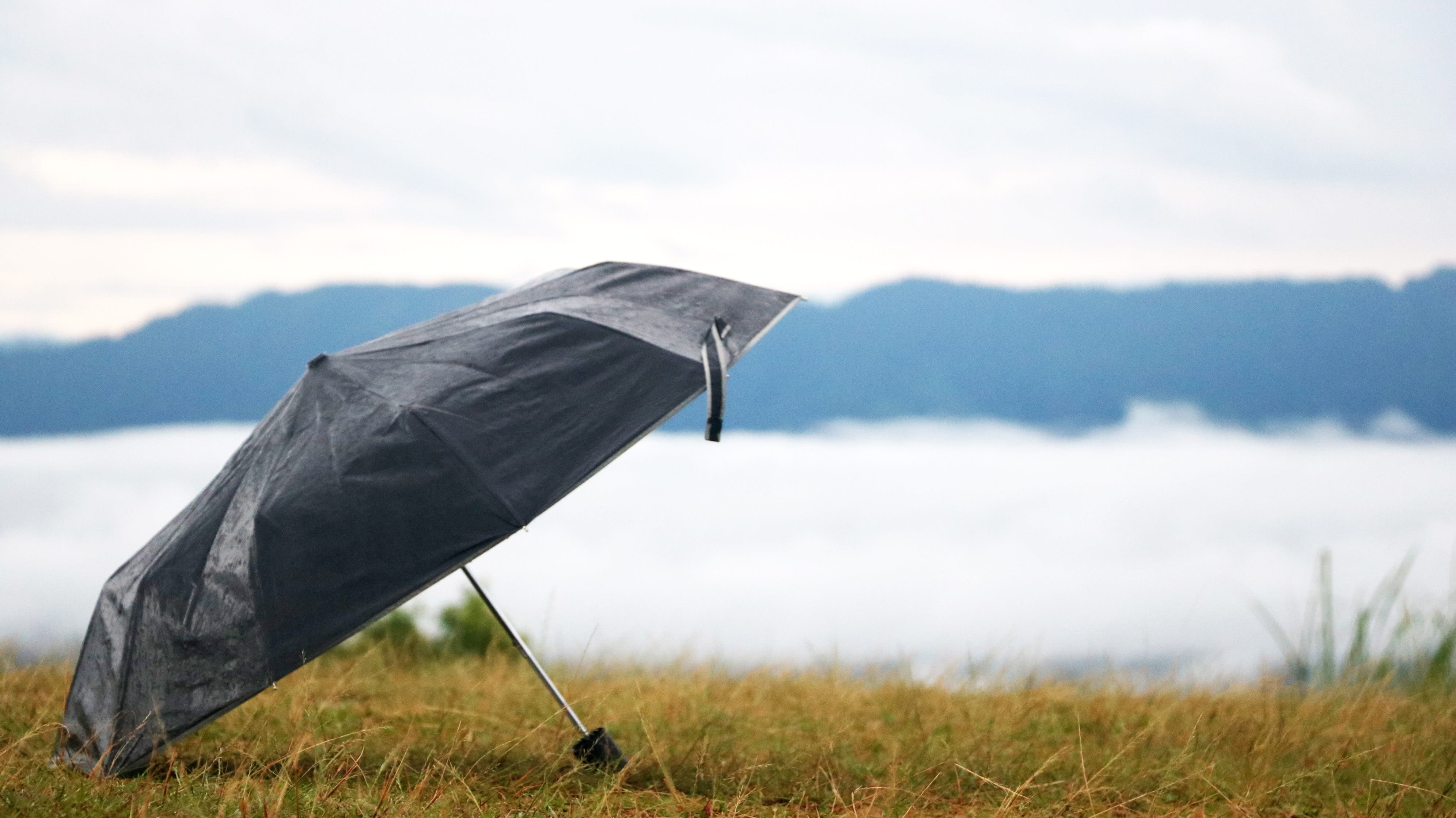 sky, umbrella, bangladesh, clothing, land, lake, sajek, single object, 4K, environment, water, sajek valley, absence, tranquility, grass, focus on foreground, HD Wallpaper