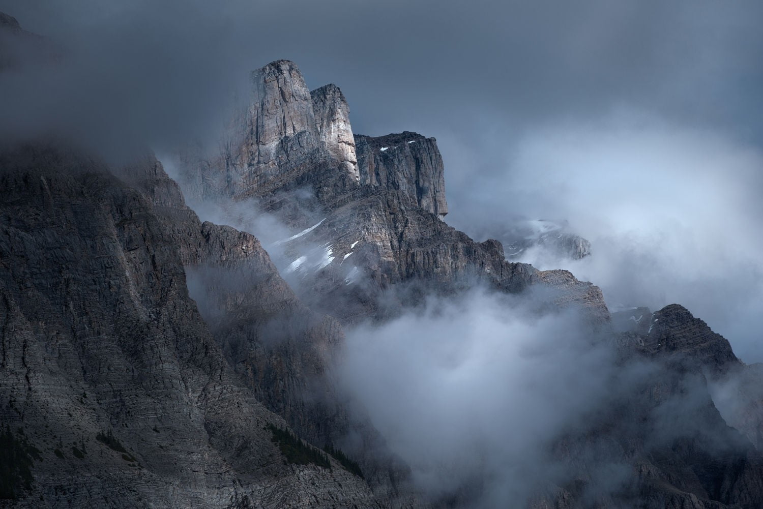 brown, power in nature, nature, smoke - physical structure, beauty in nature, tranquility, environment, Canada, clouds, mountain, mountain range, mist, HD Wallpaper