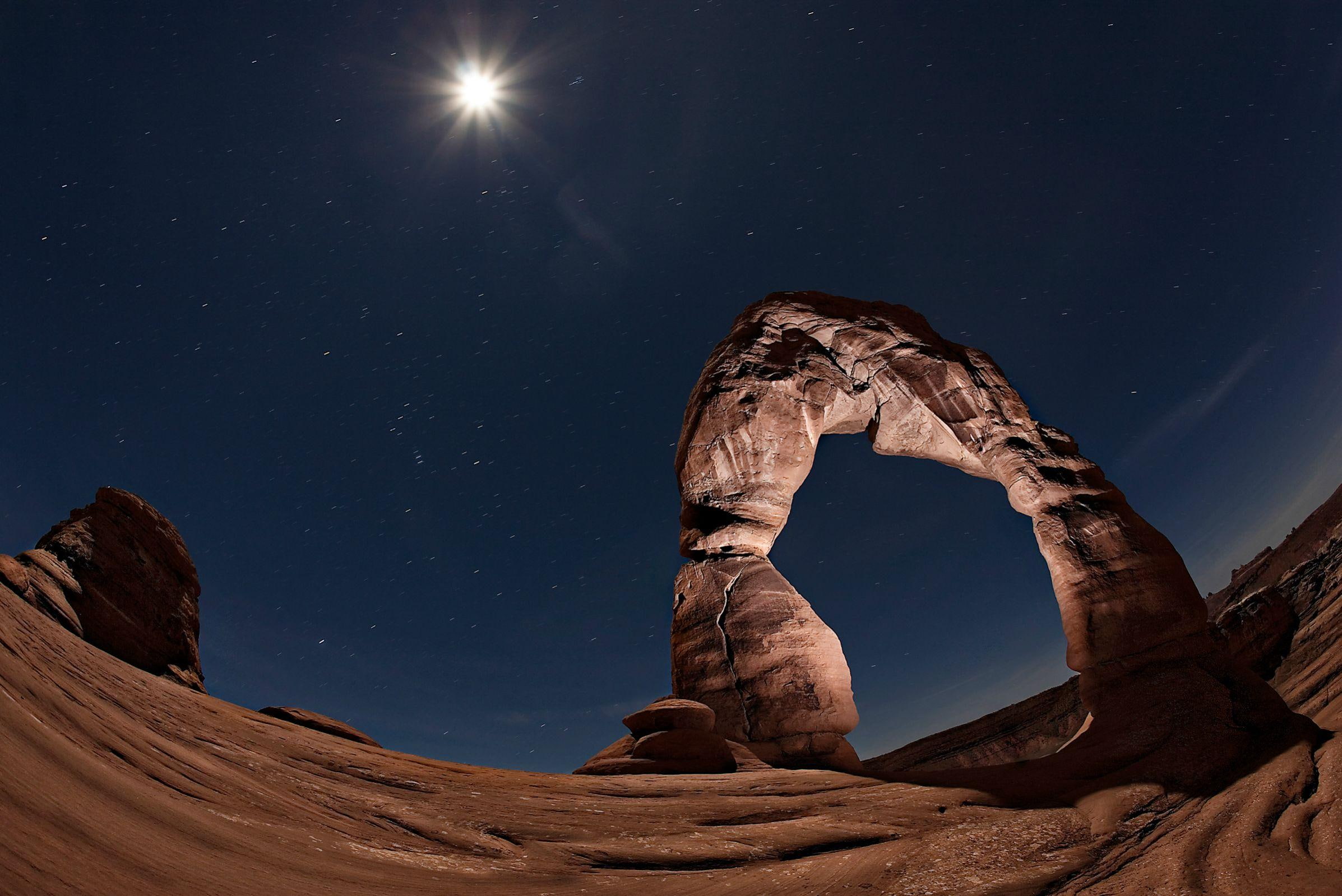 rock, utah, stone, stones, arch, 1080P, darkness, united states, picture, photoshop, formation, mountains, white, moonbeams, night, beije, brown, nice, HD Wallpaper