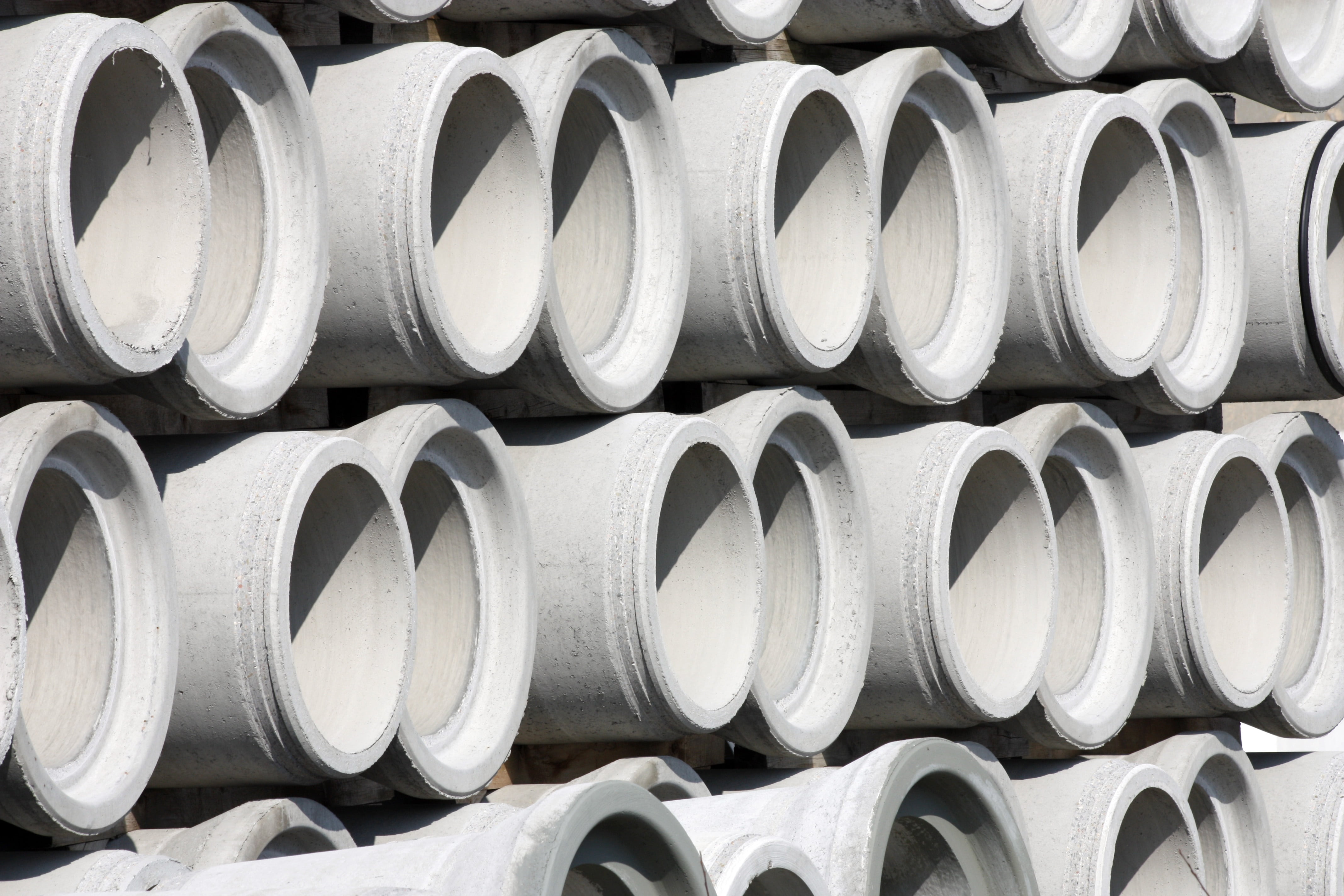 concrete pipe, still life, industry, arrangement, waste pipe, white, grey, stack, large group of objects, underground tube, pattern, in a row, concrete, HD Wallpaper