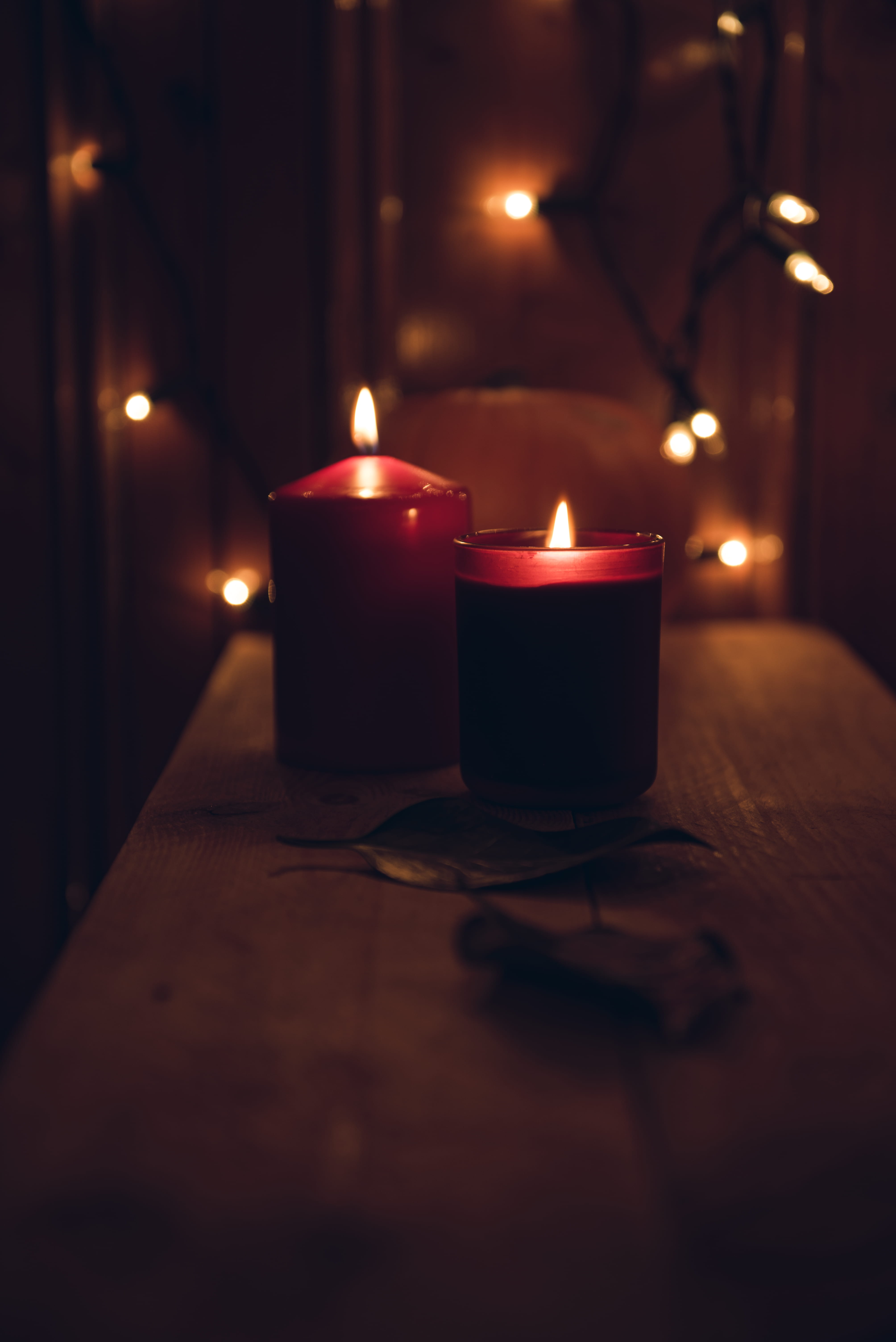 shift, flame, luminosity, light, fire - natural phenomenon, lighting equipment, no people, still life, macro, red, on the table, home, domestic room, glowing, Phone HD Wallpaper
