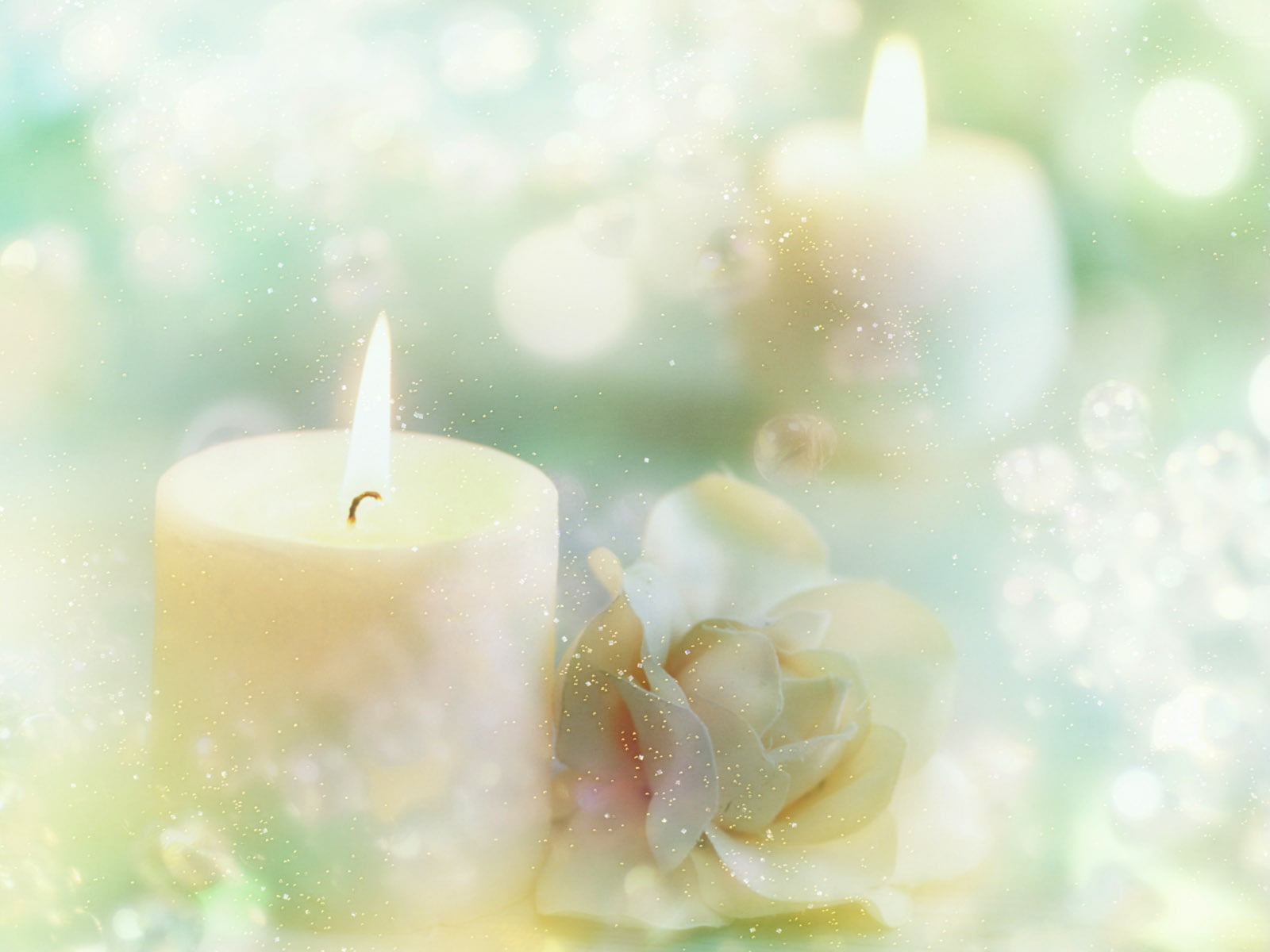 defocused, group of objects, illuminated, 720P, fire, close-up, votive, candle, candles, nature, burning, snowflakes, focus on foreground, celebration, HD Wallpaper