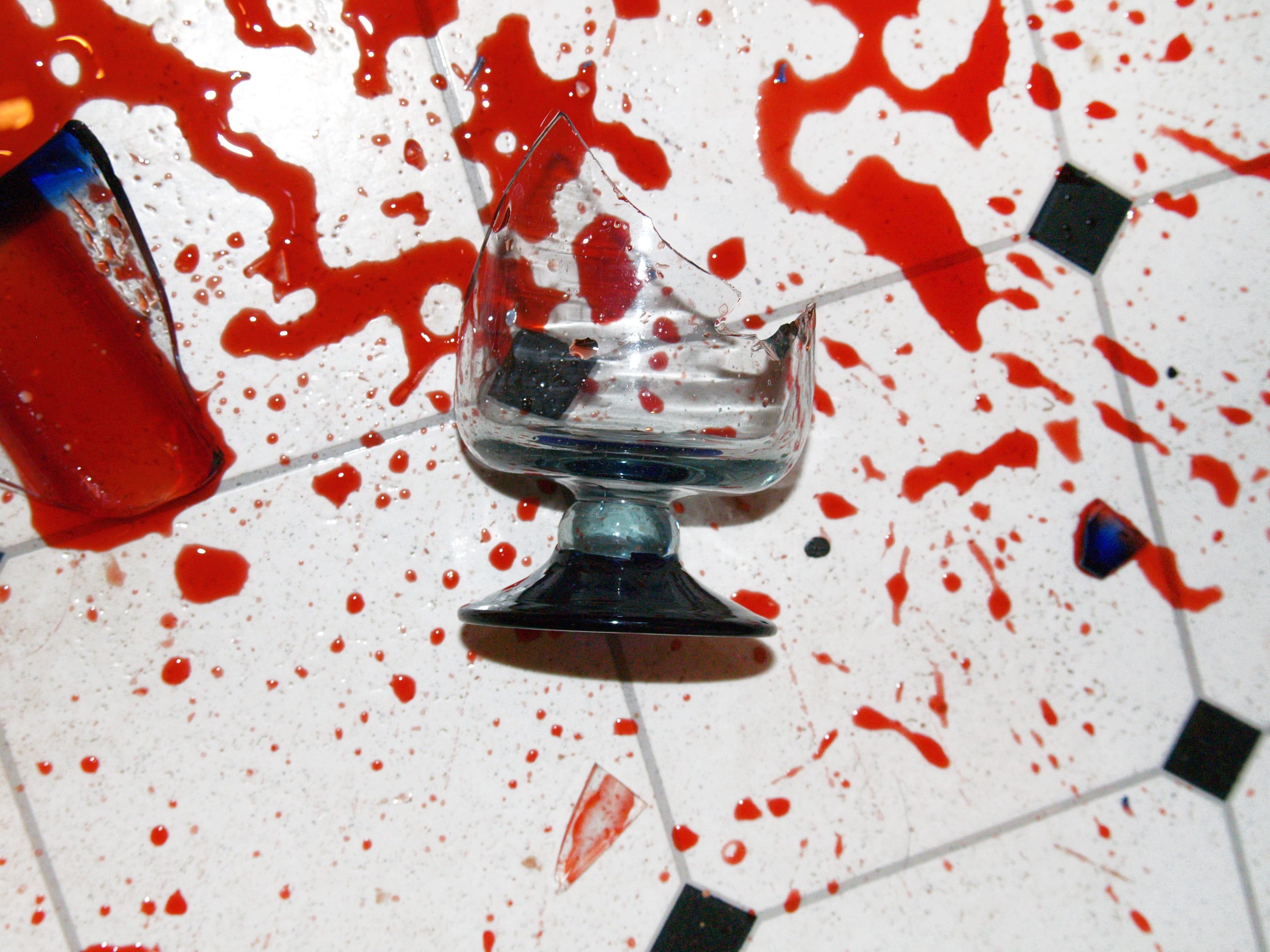 still life, footed, no people, floor, glass, high angle view, impact, close-up, container, table, pattern, scattered, flooring, water, glasses, broken, HD Wallpaper