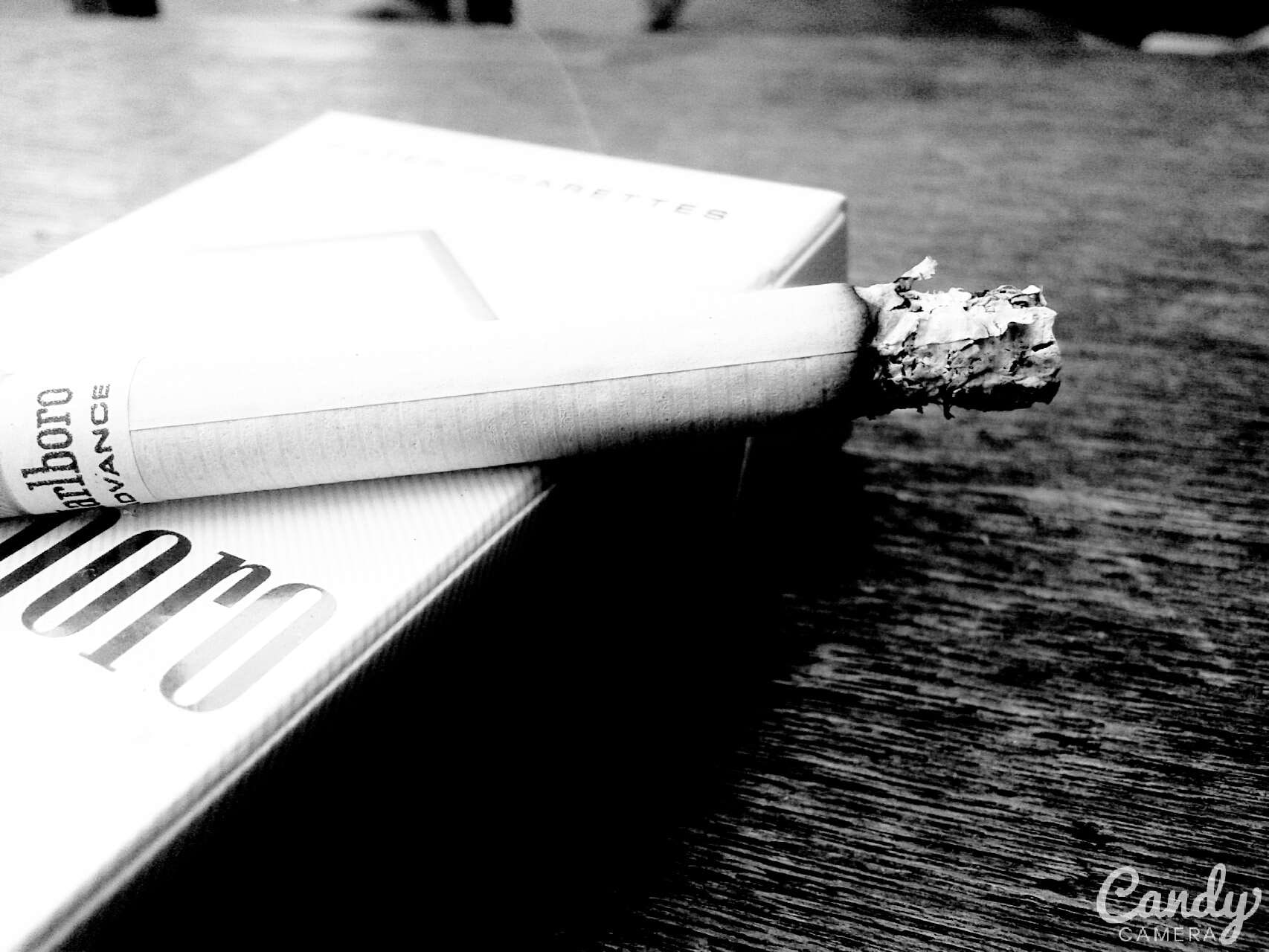 focus on foreground, table, cigarette, wood - material, close-up, communication, still life, musical instrument, marlboro, guitar, selective focus, music, HD Wallpaper
