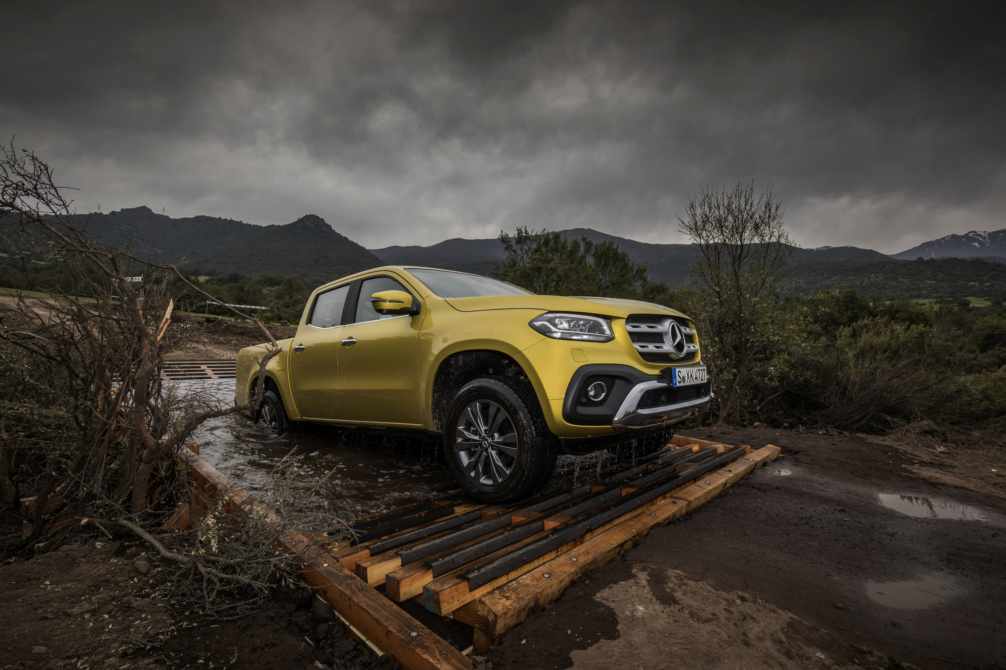 Mercedes-Benz, road, pickup, X-Class, water, drains, 2017, 2K, yellow, HD Wallpaper