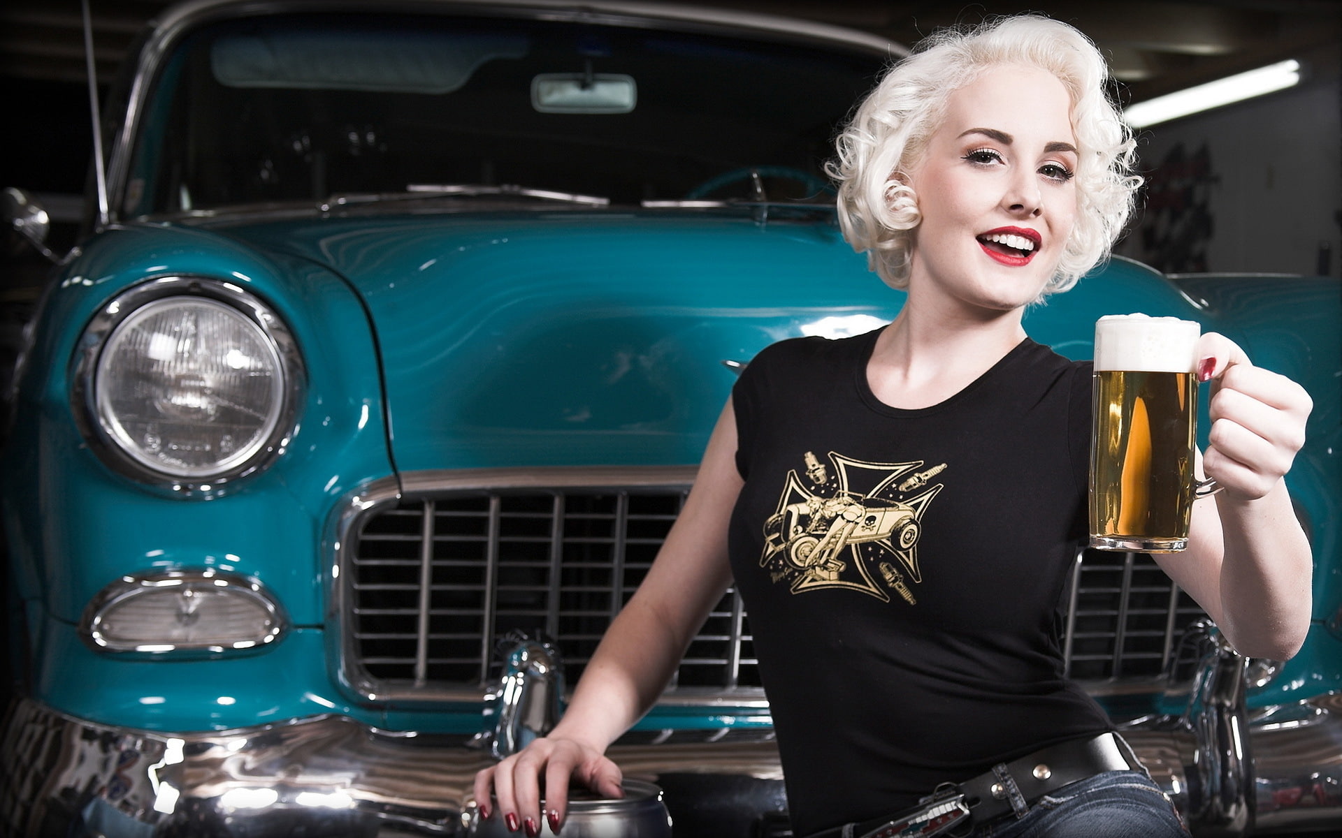 females, cars, women, drinks, blue, girls, retro, eyes, chrome, glass, muscle, beer, lights, style, vehicles, 1080P, smile, blondes, classic, chevy, expression, HD Wallpaper
