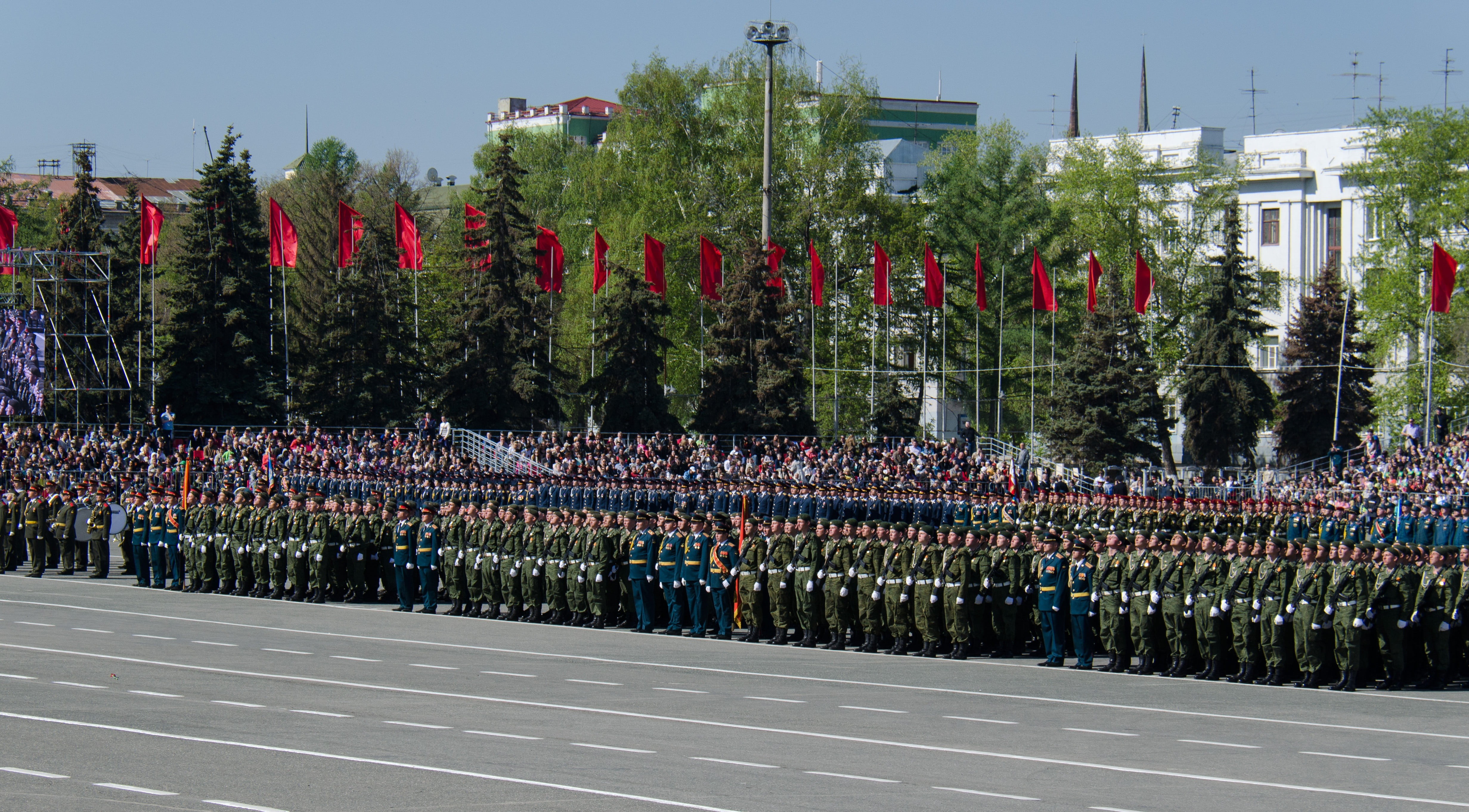 area, adult, government, architecture, real people, crowd, parade, running track, event, soldiers, sky, sport, large group of people, nature, samara, outdoors, HD Wallpaper