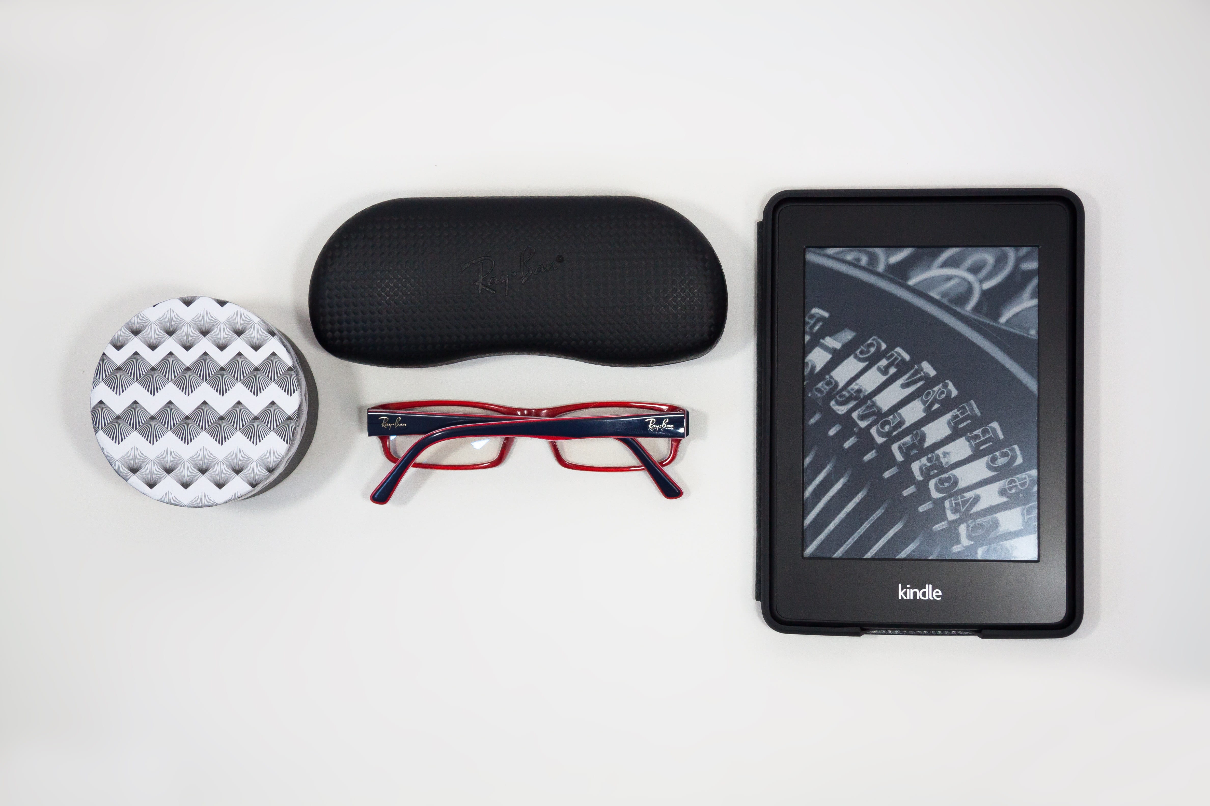 glasses, close-up, studio shot, cut out, directly above, portable information device, arts culture and entertainment, read, box, music, sunglasses, fashion, HD Wallpaper