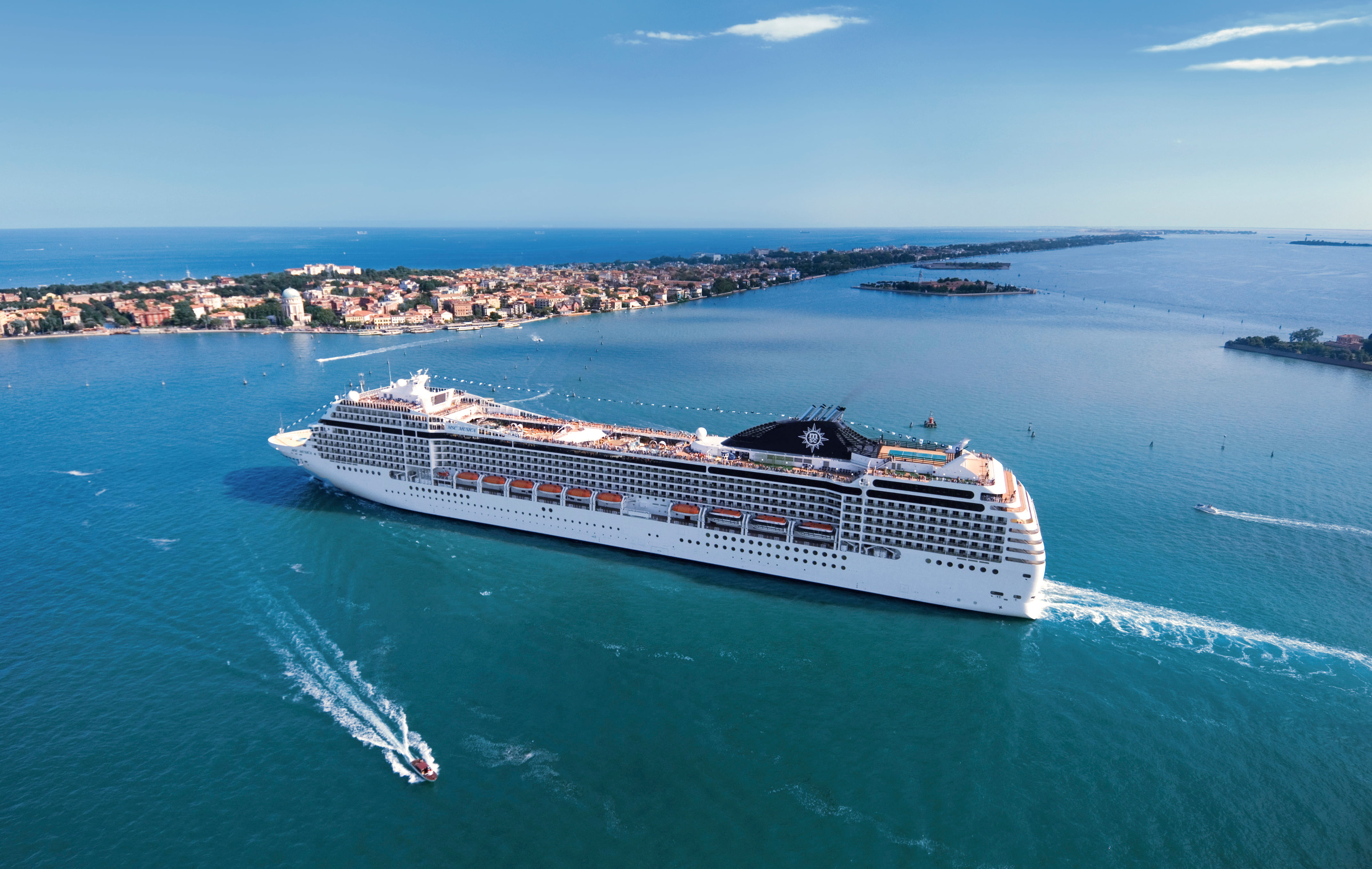 luxury, island, travel, passenger Craft, color Image, journey, coastline, horizon over water, vacations, blue, summer, Musica, people Traveling, sailing, HD Wallpaper