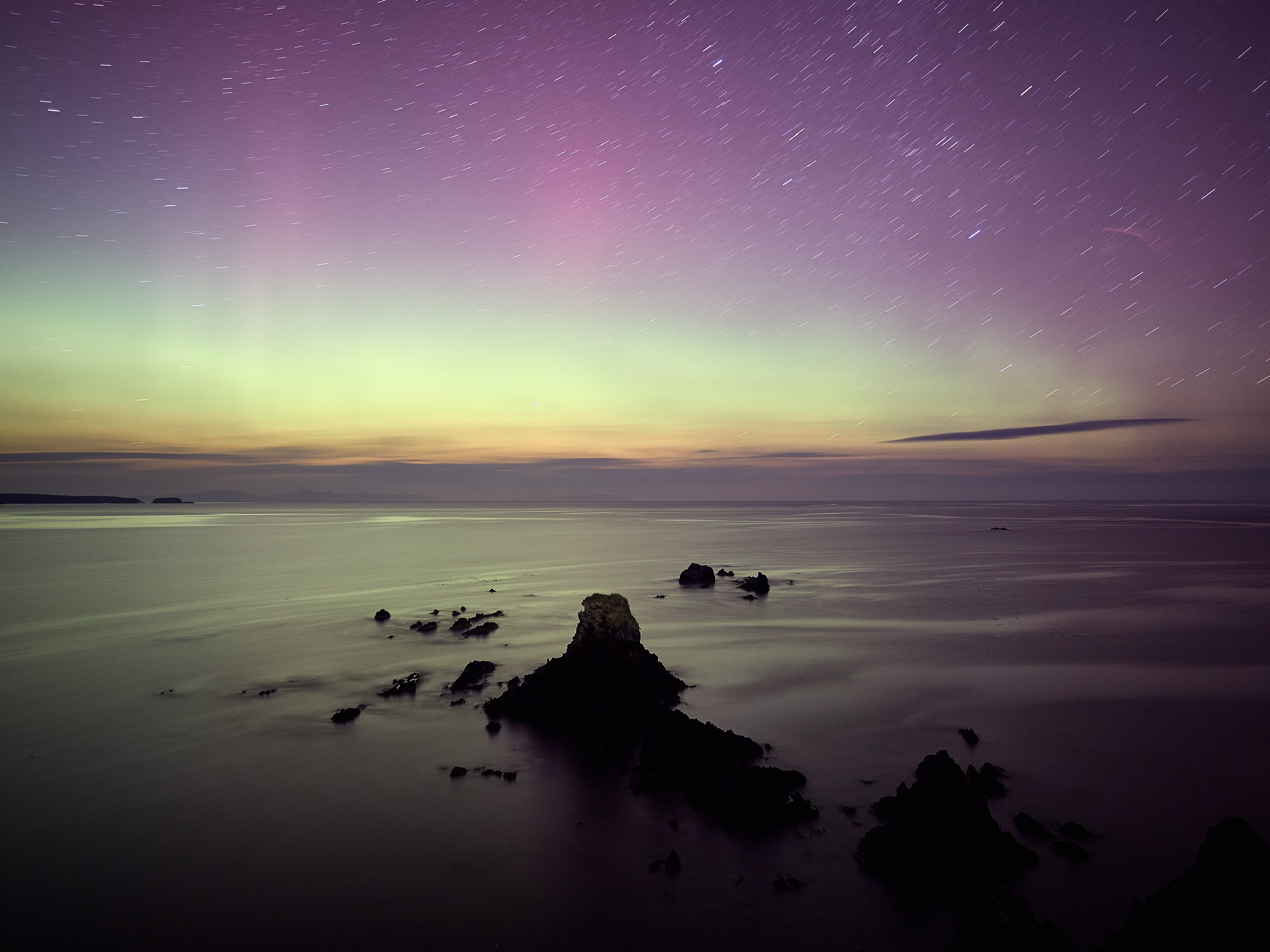 f/2.0, landscape, 4K, star - Space, MSC, silhouette, AK, Kodiak Island, Alaska, rocks, sunset, ED, sea, dusk, sky, northern lights, reflection, Olympus OM-D E-M5 Mark II, HD Wallpaper