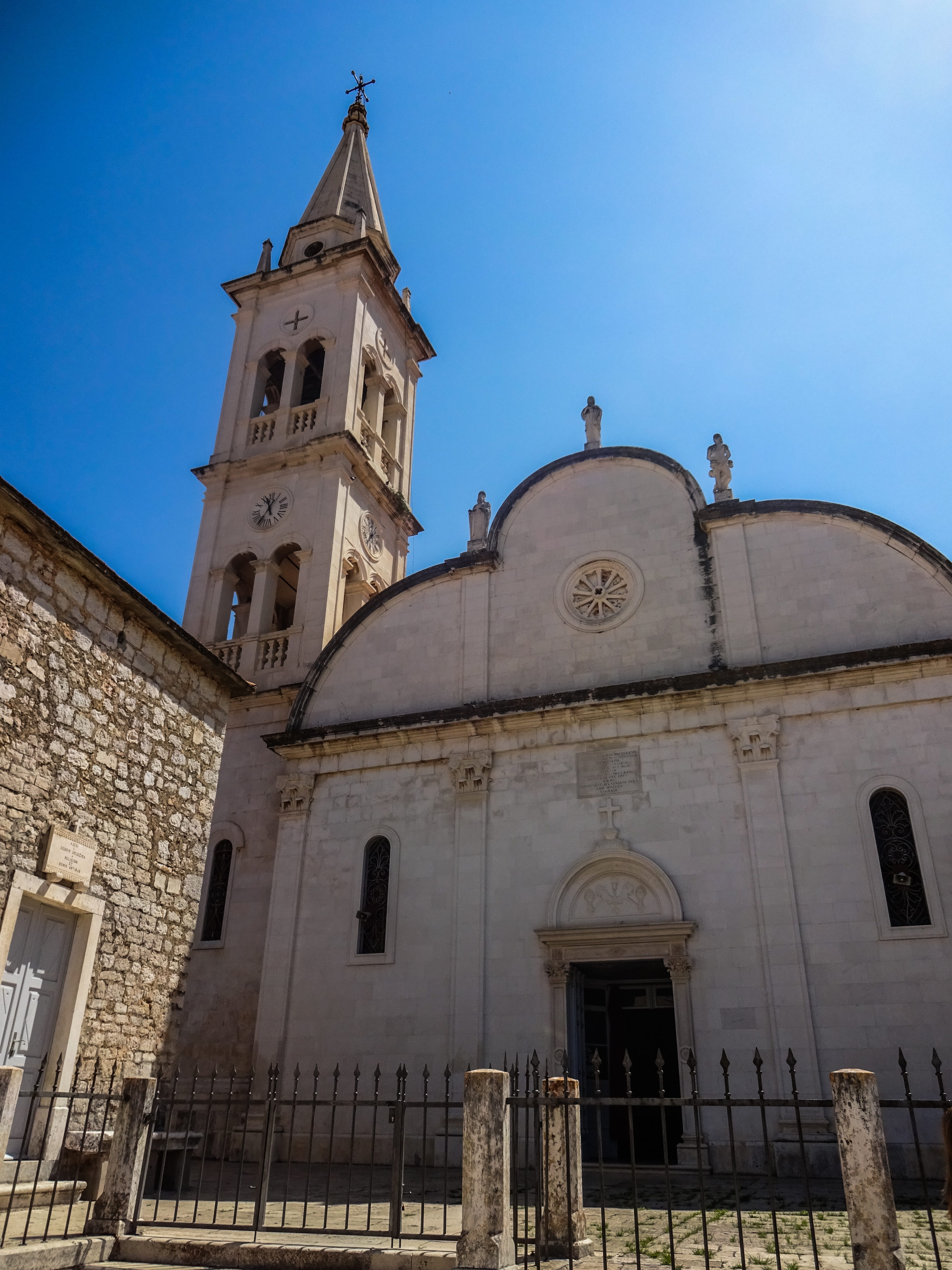 island, nature, low angle view, architecture, church, allowed, croatia, tower, sky, belief, the past, place of worship, religion, no people, built structure, Phone HD Wallpaper