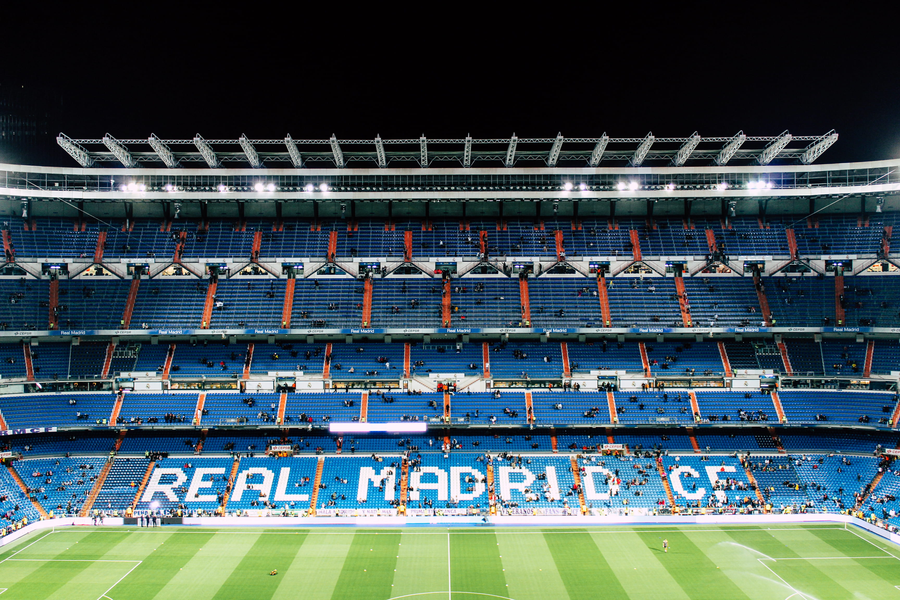 2K, high angle view, sport, group of people, crowd, building exterior, soccer, real, blue, bleachers, team sport, seat, outdoors, football stadium, football, HD Wallpaper