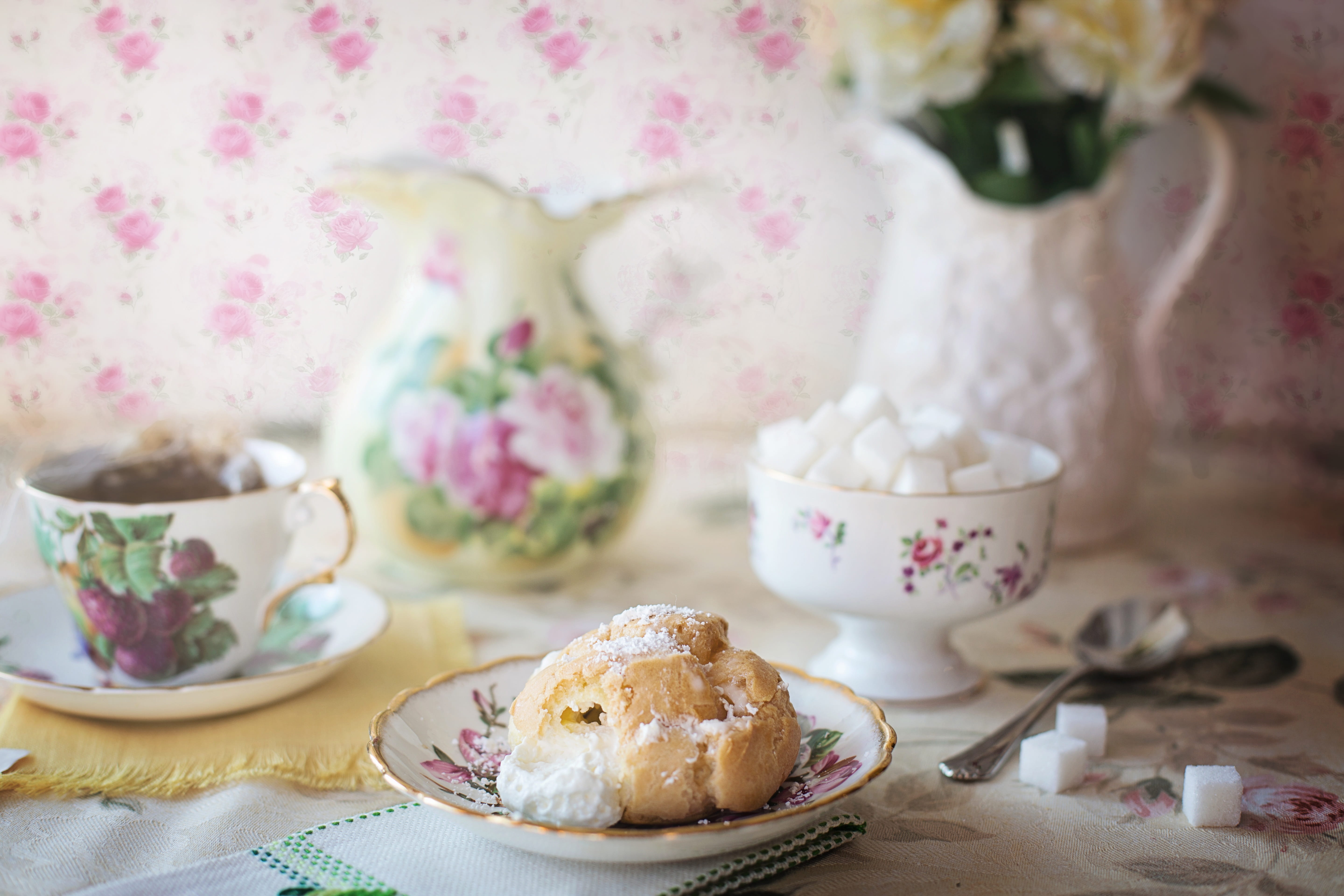 flower, indulgence, white, floral pattern, pastry, saucer, cup, freshness, bread, indoors, sweet Food, baked, food and drink, still life, gourmet, mug, HD Wallpaper
